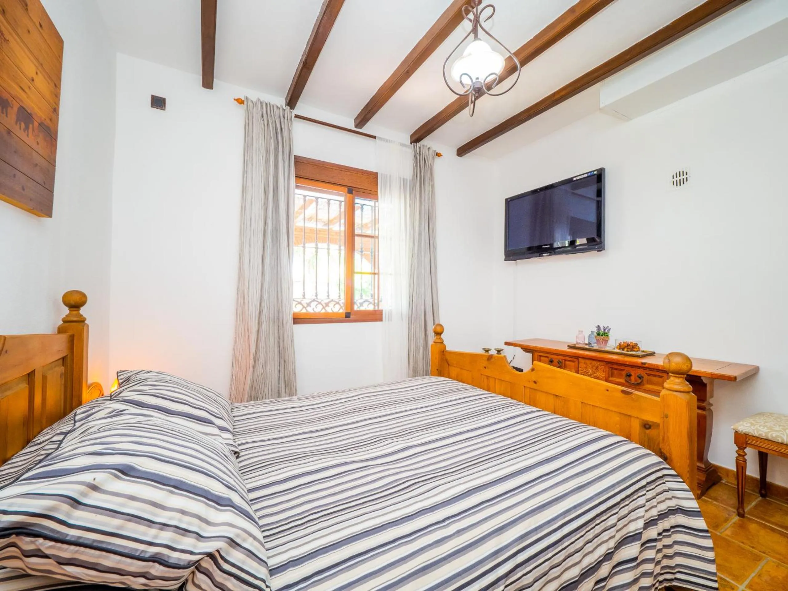 Bed in Cubo's Casa Rural Sol