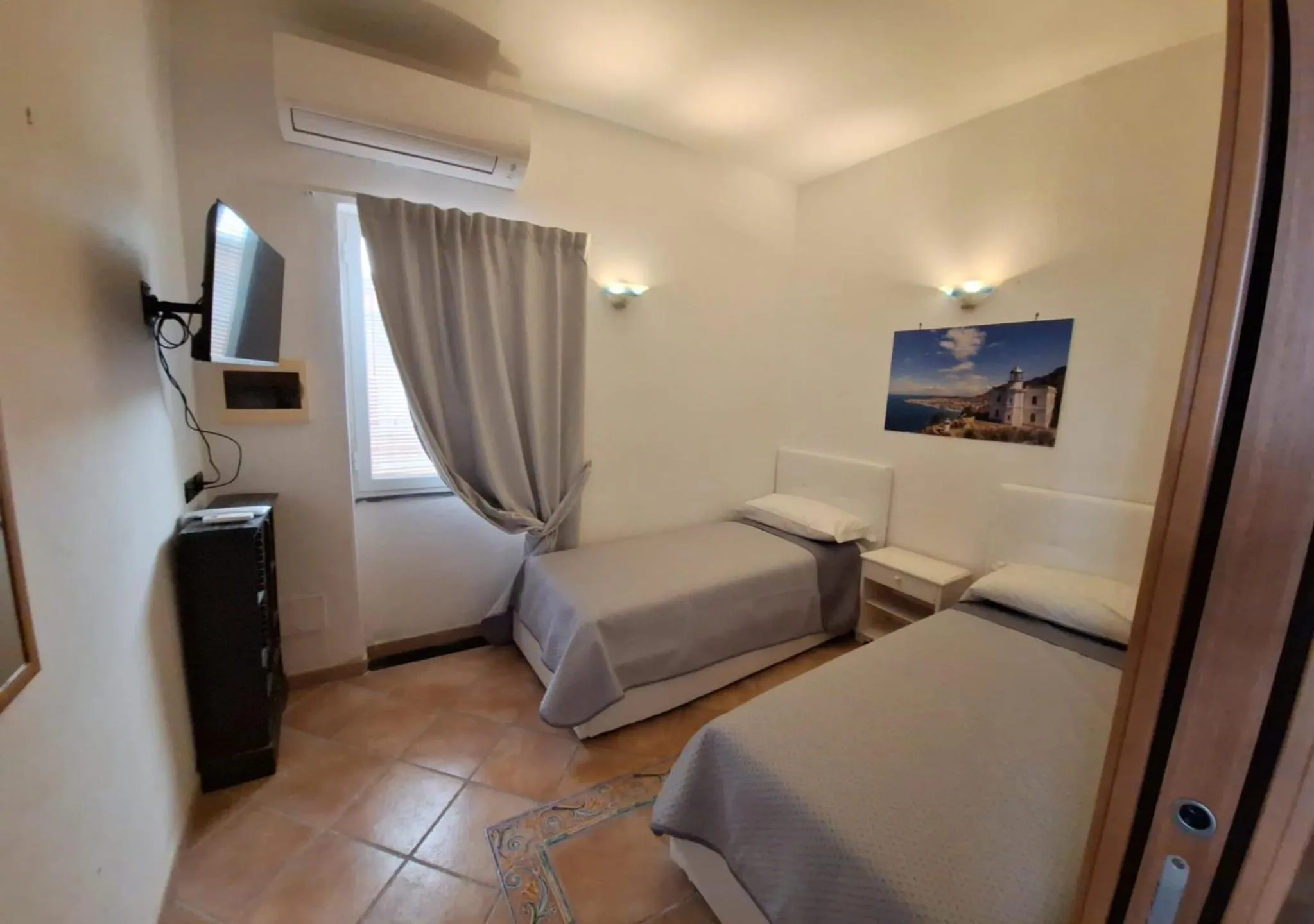 TV and multimedia, Bed in Casa vacanze Nausicaa