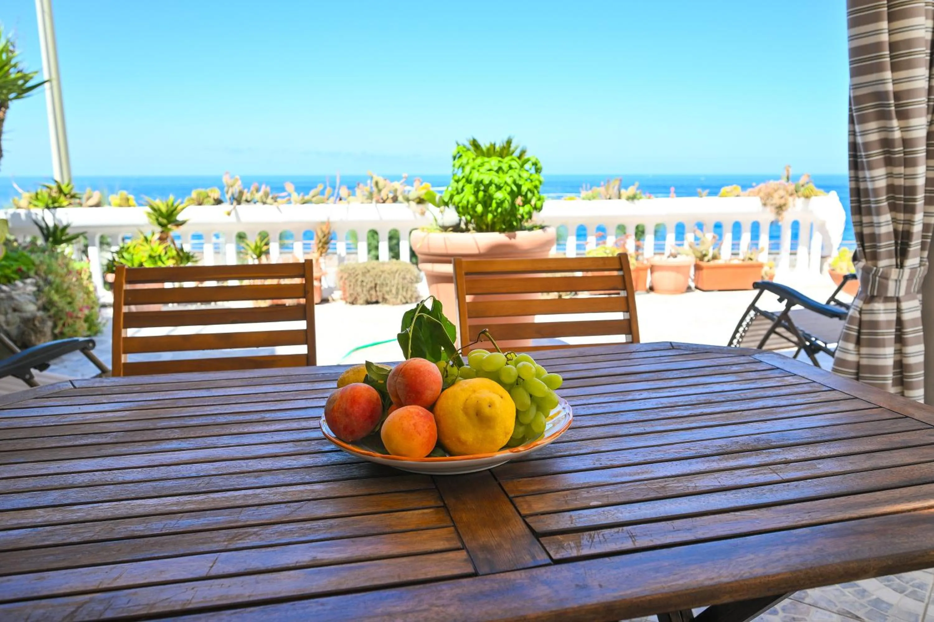 Balcony/Terrace in Casa vacanze Nausicaa