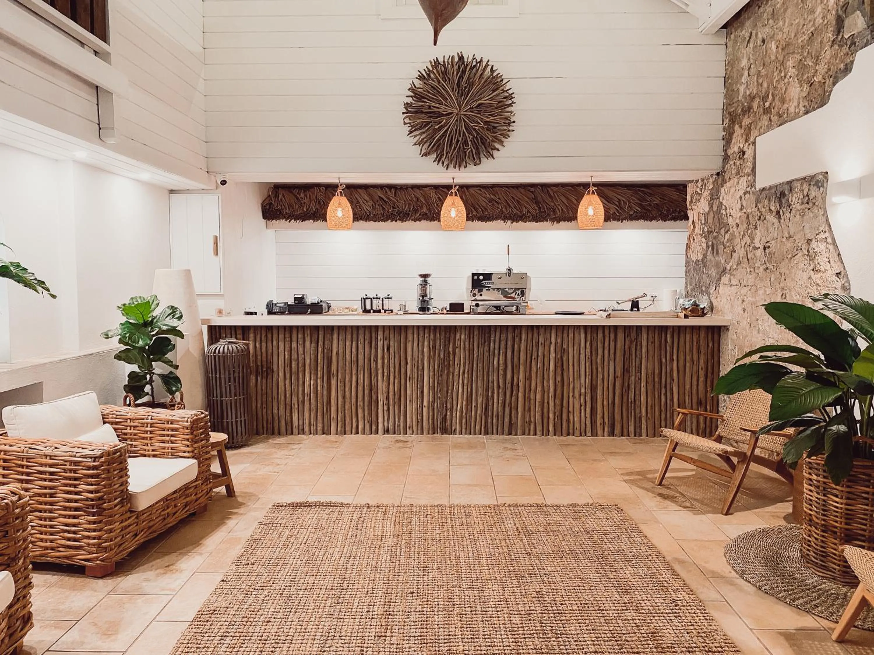 Coffee/tea facilities in Long Bay Beach Resort