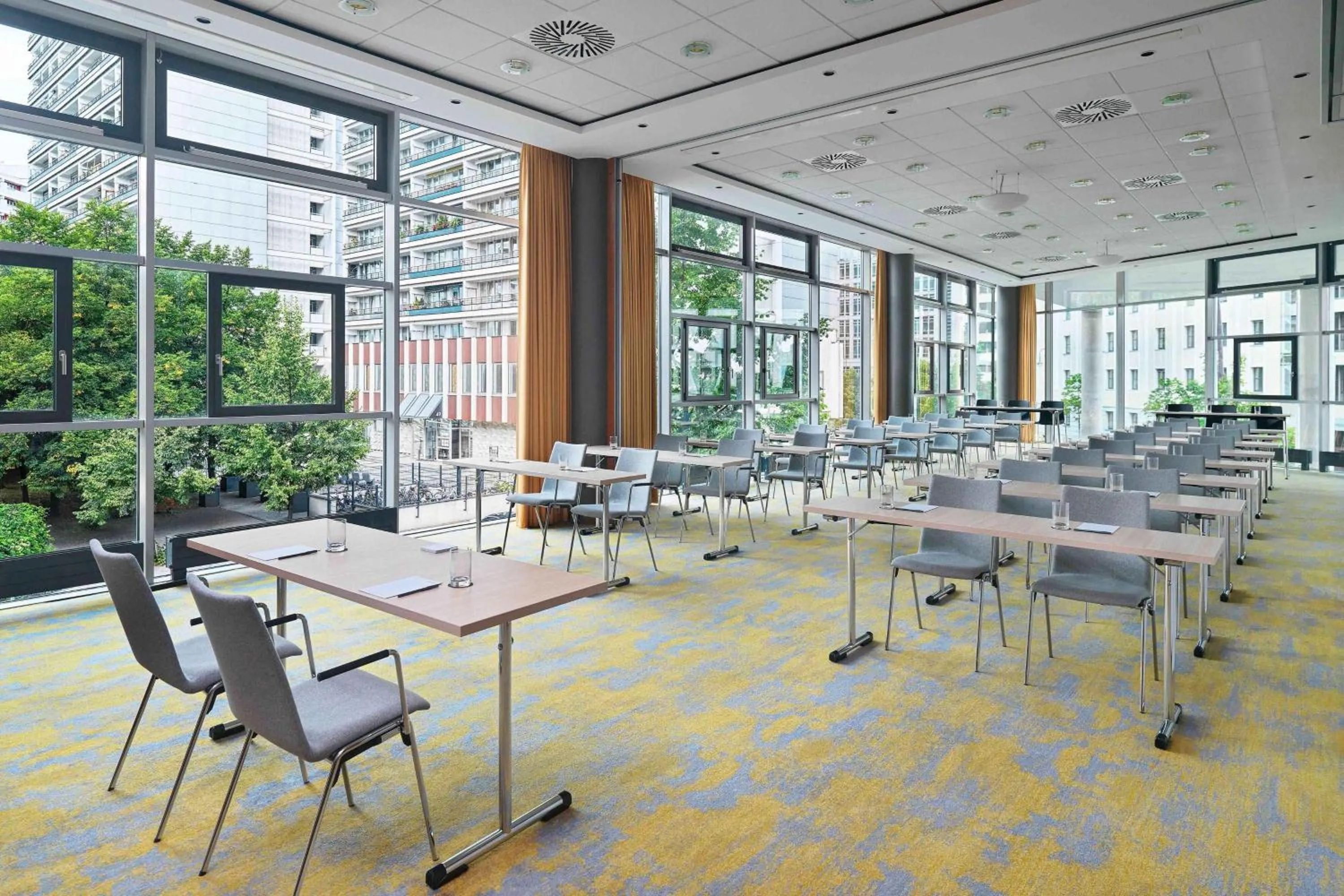 Meeting/conference room in Courtyard by Marriott Berlin City Center