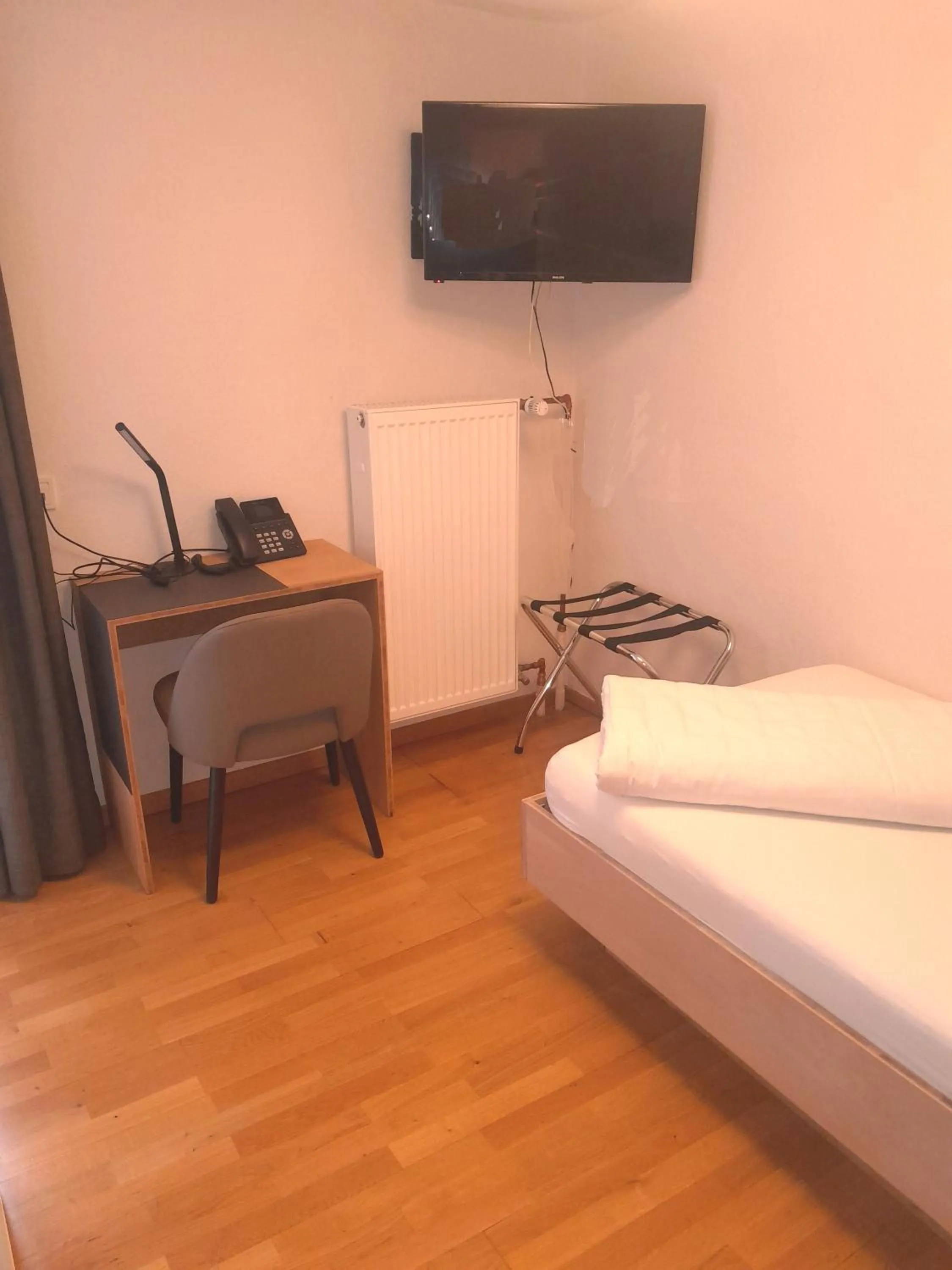 Bed in Hotel & Restaurant Fischer