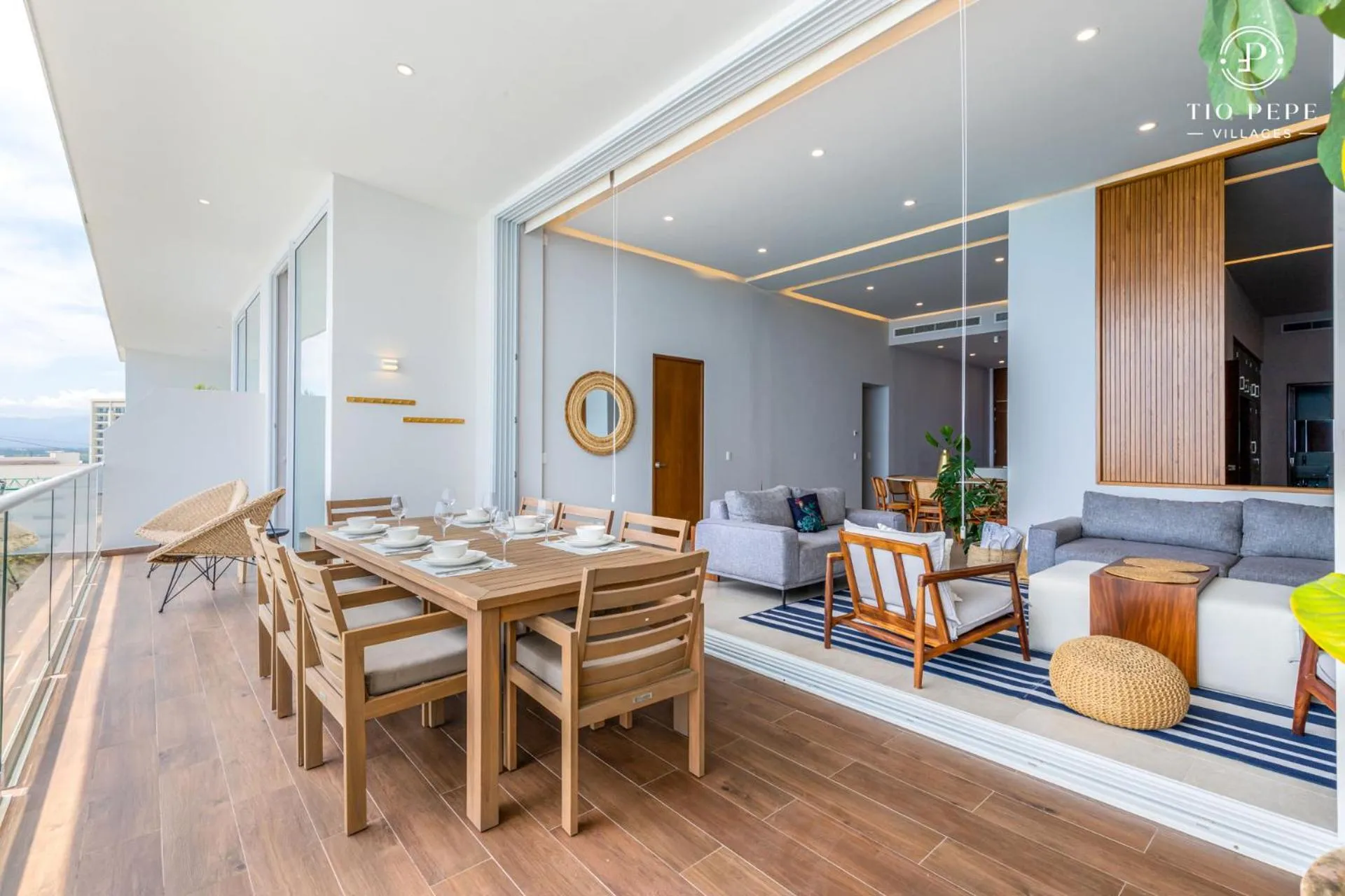 Balcony/Terrace in Harbor Puerto Vallarta 14003