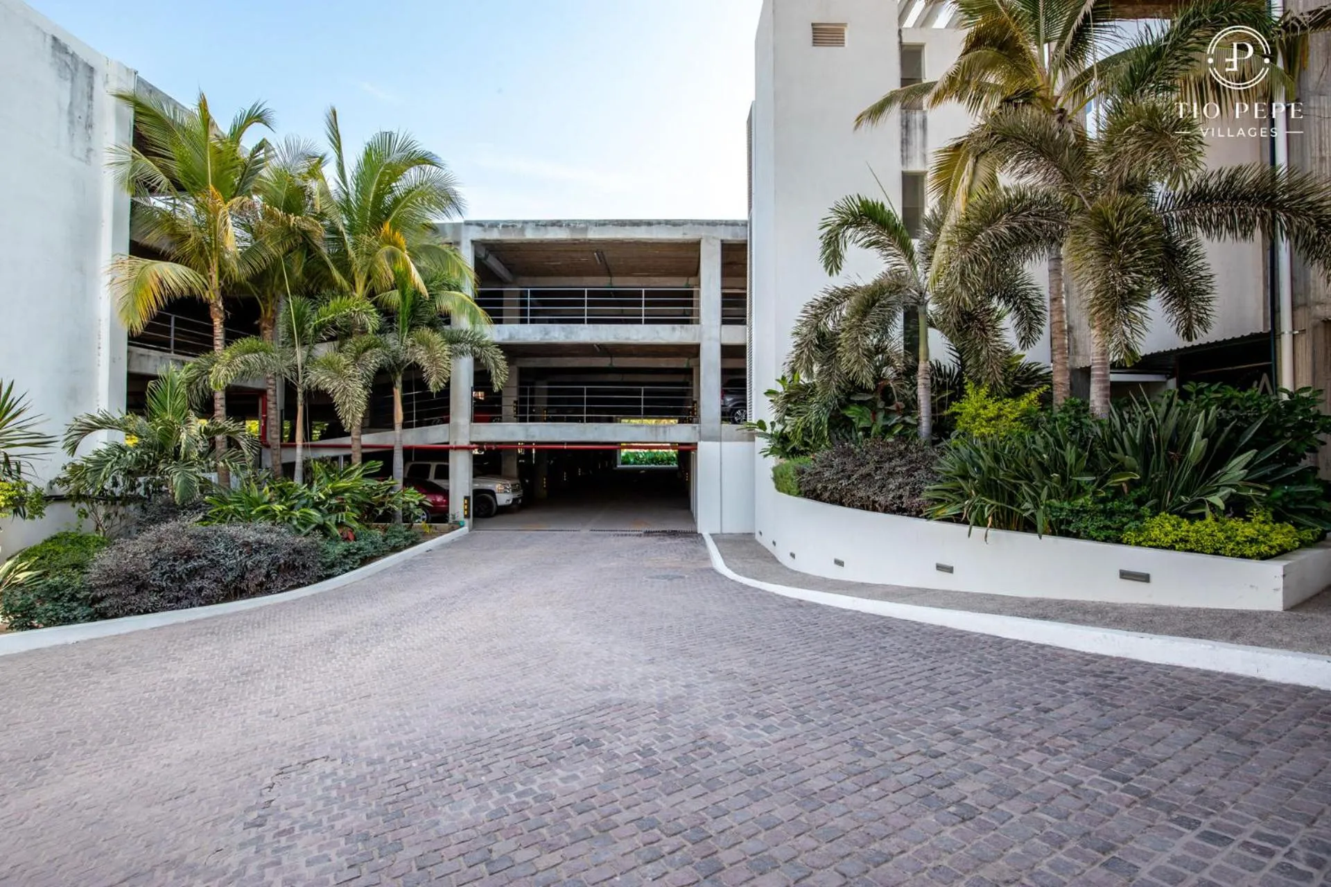 Parking in Harbor Puerto Vallarta 14003