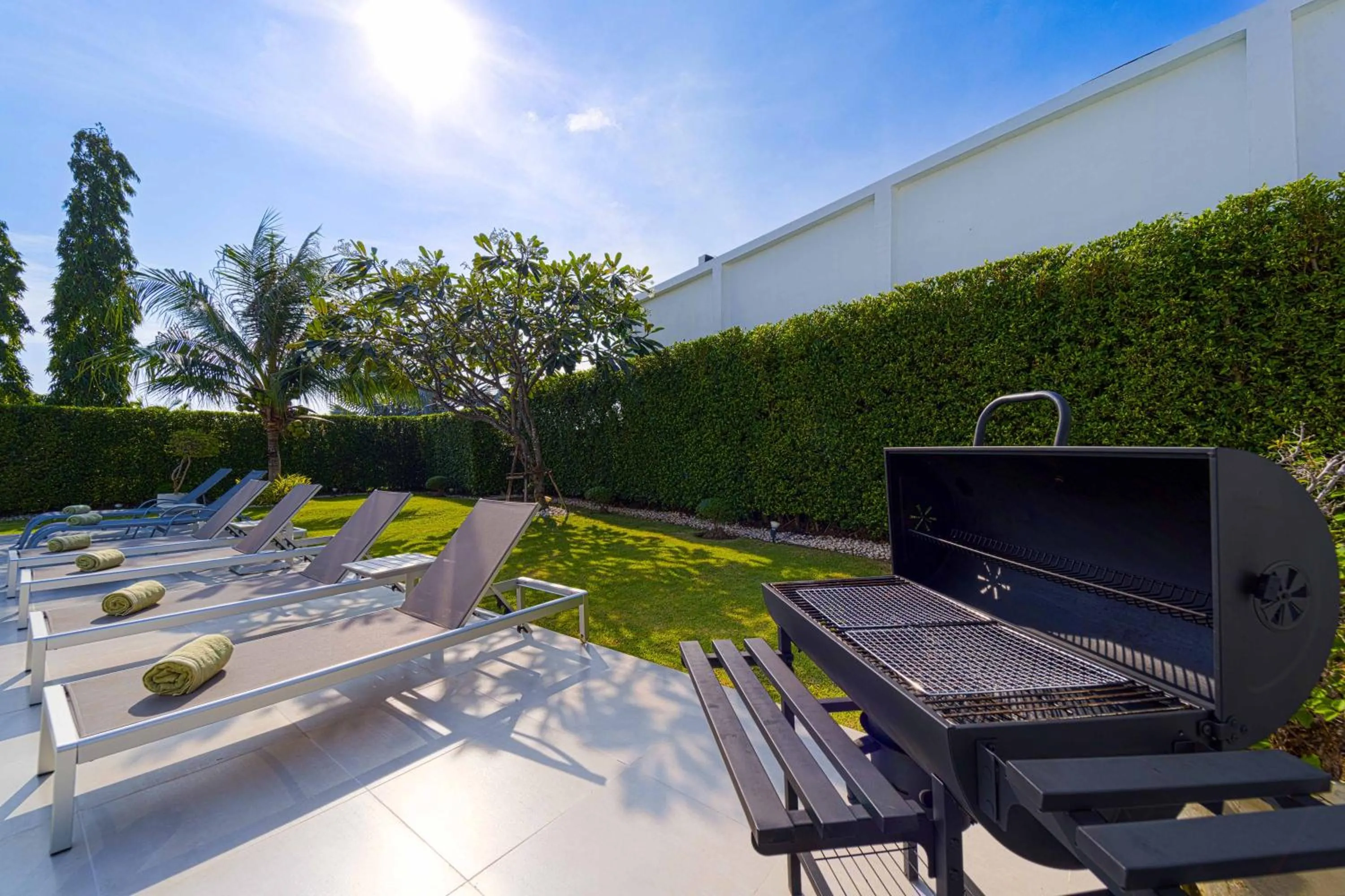 Patio in Harmony Villa 5 Bedroom Modern Pool Villa - KH-A7