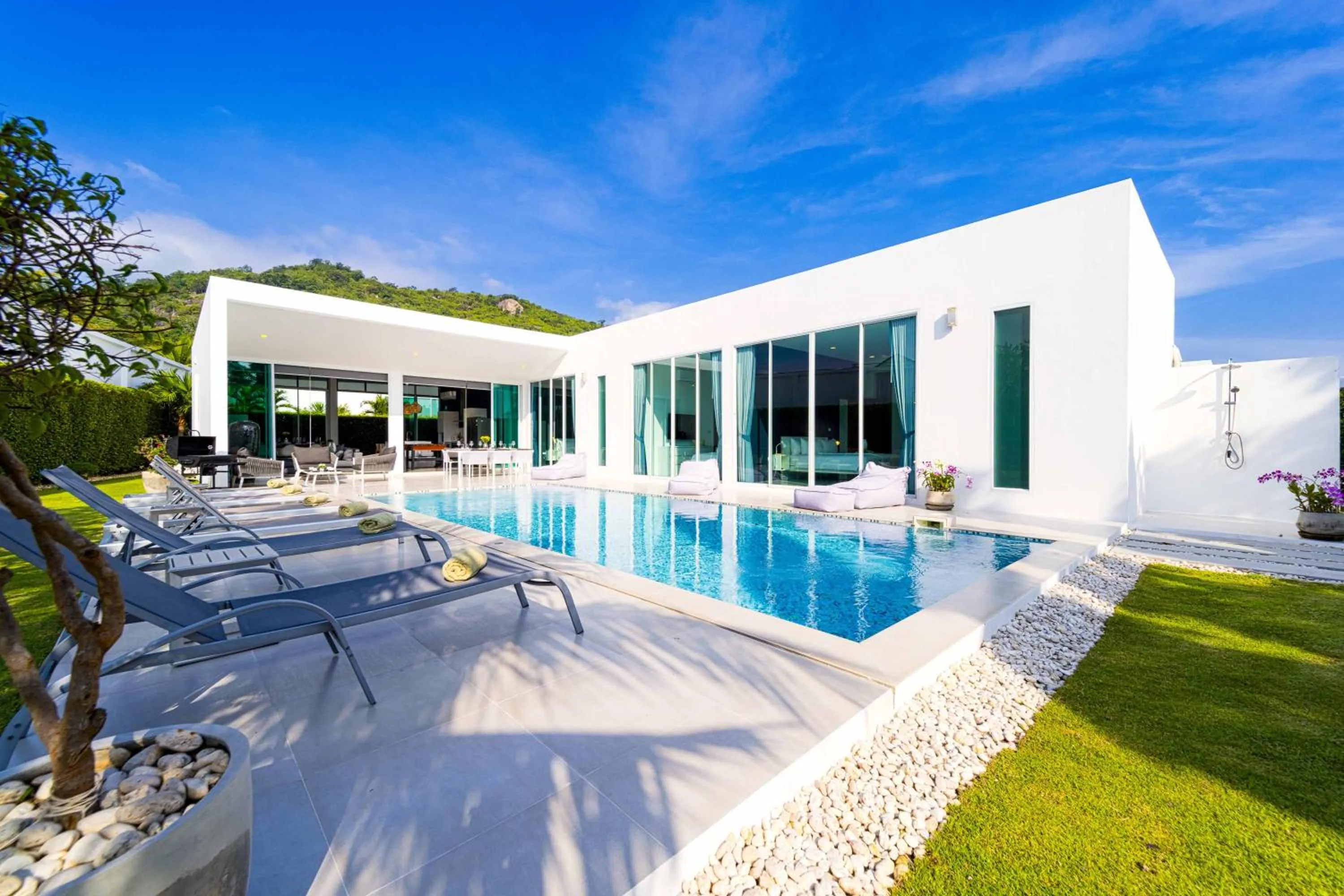 Harmony Villa 5 Bedroom Modern Pool Villa - KH-A7