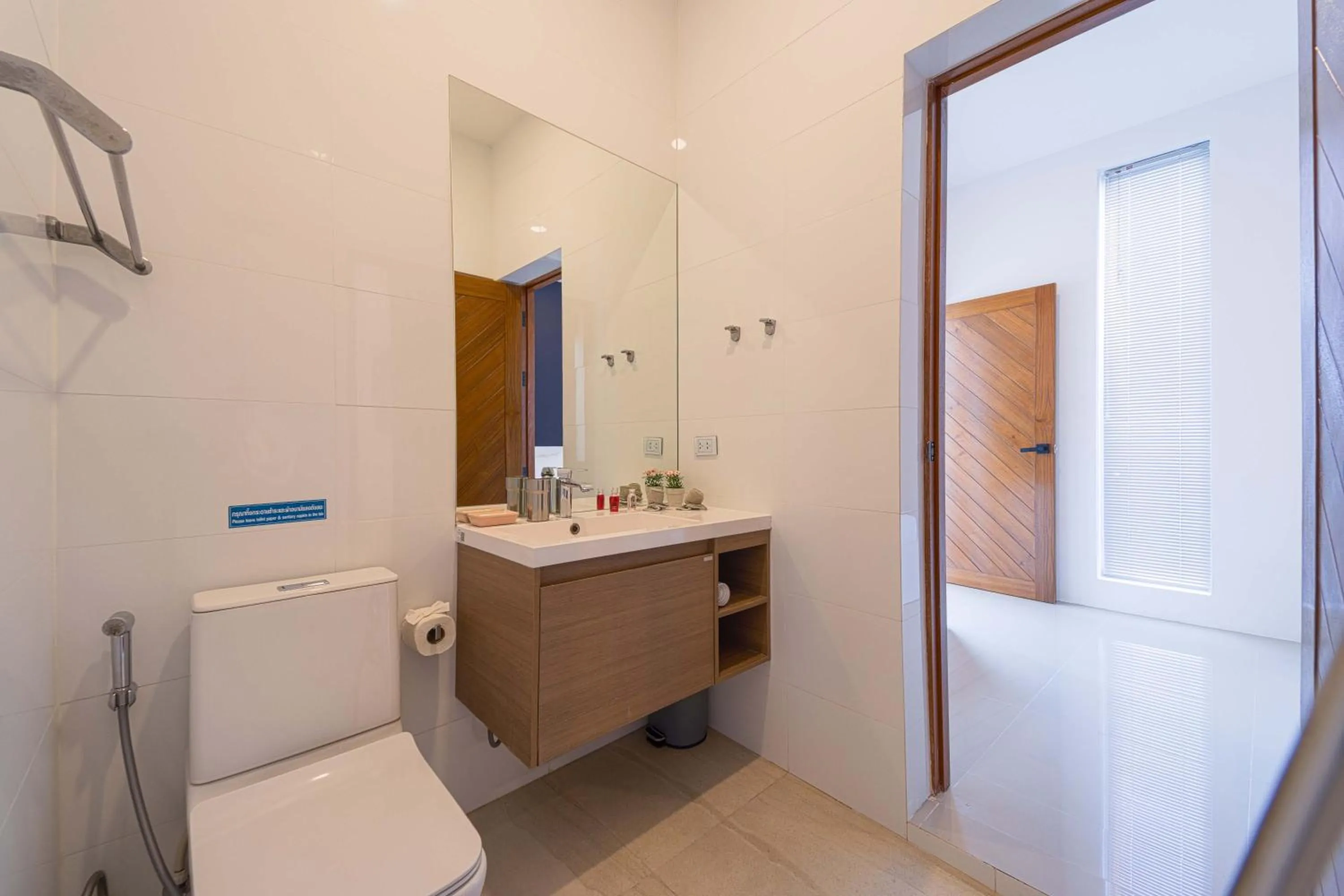 Bathroom in Harmony Villa 5 Bedroom Modern Pool Villa - KH-A7