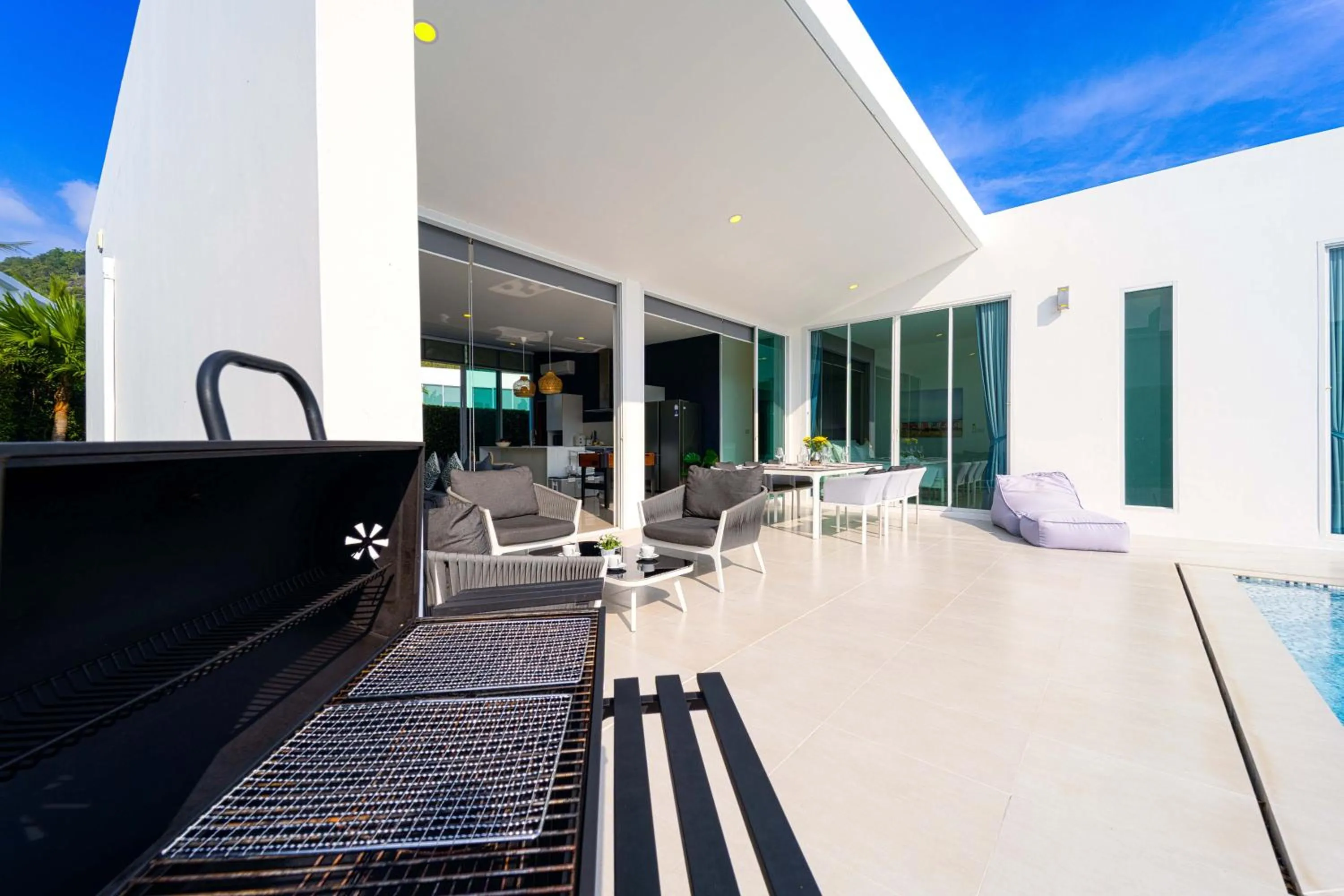Patio in Harmony Villa 5 Bedroom Modern Pool Villa - KH-A7