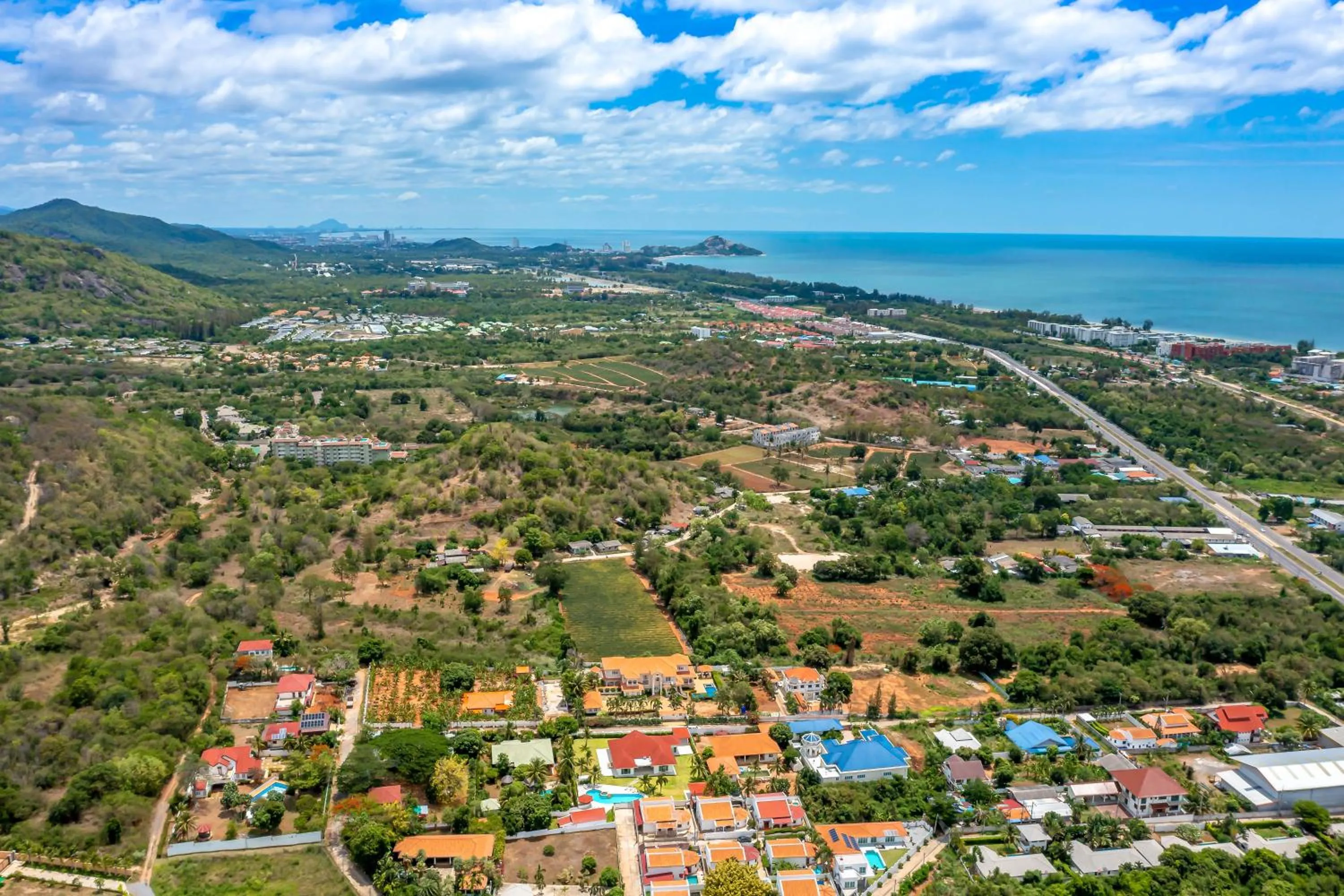 Amazing Private 6 Bedroom Pool Villa ED60