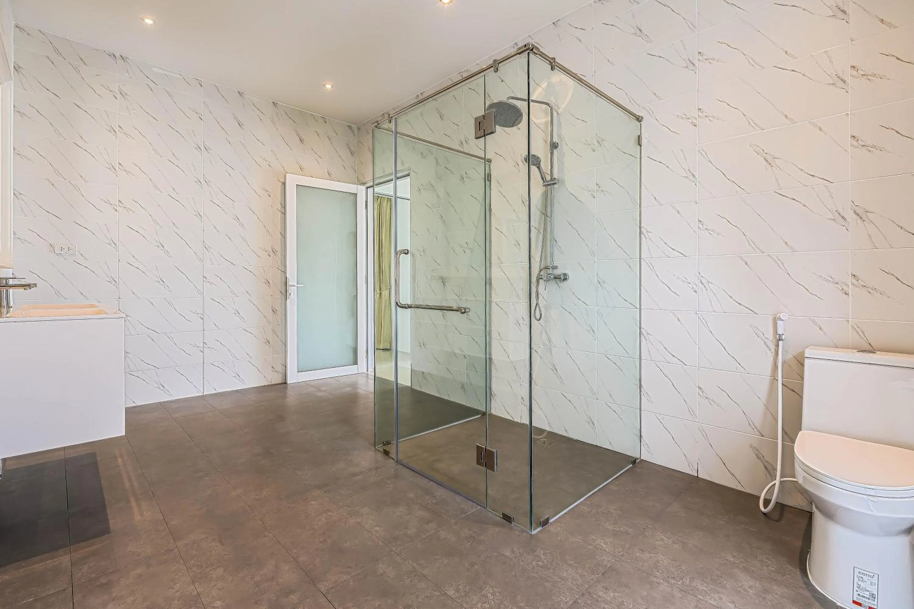 Amazing Private 6 Bedroom Pool Villa ED60