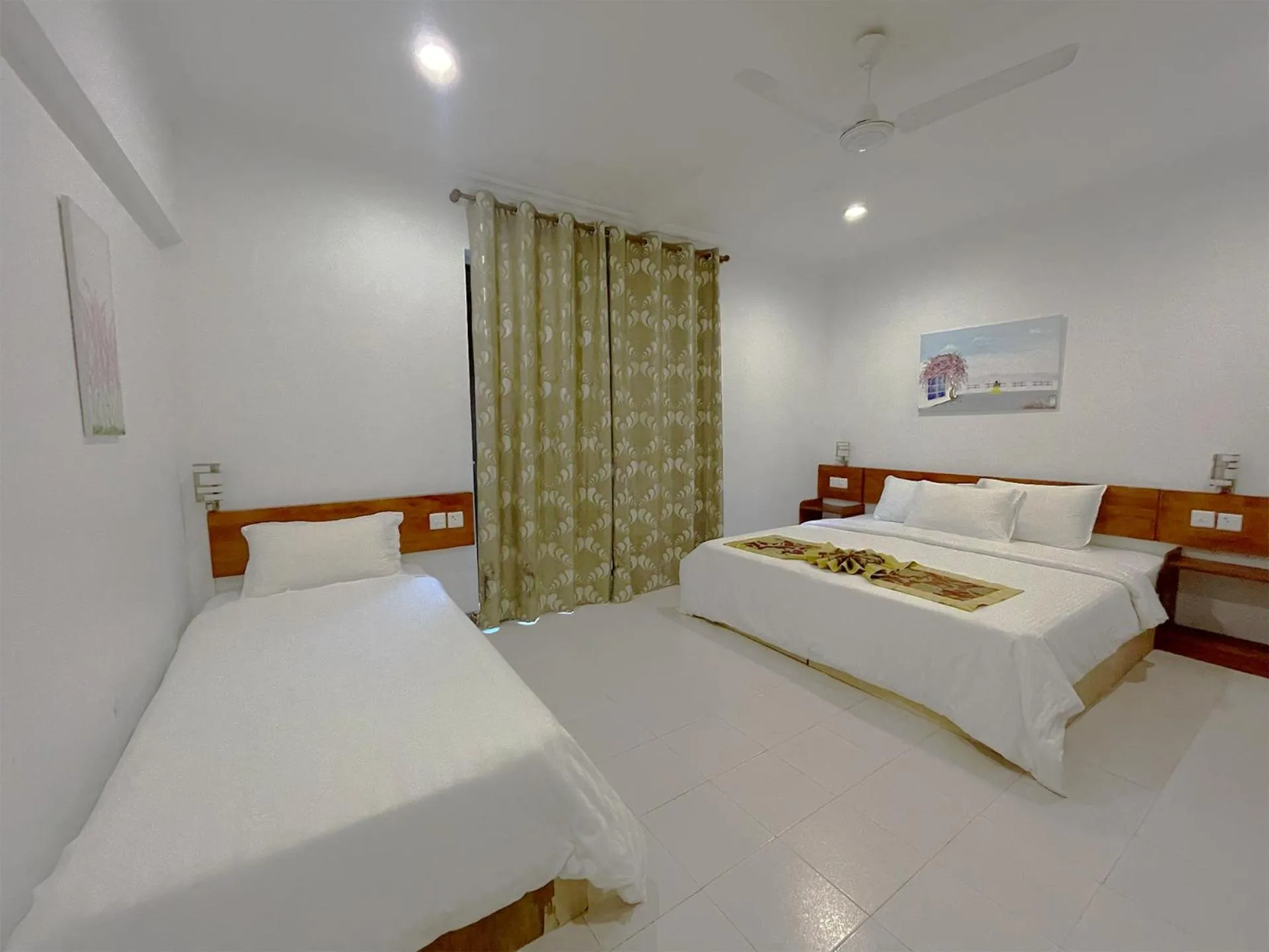 Photo of the whole room, Bed in Paradise Retreat, Maafushi