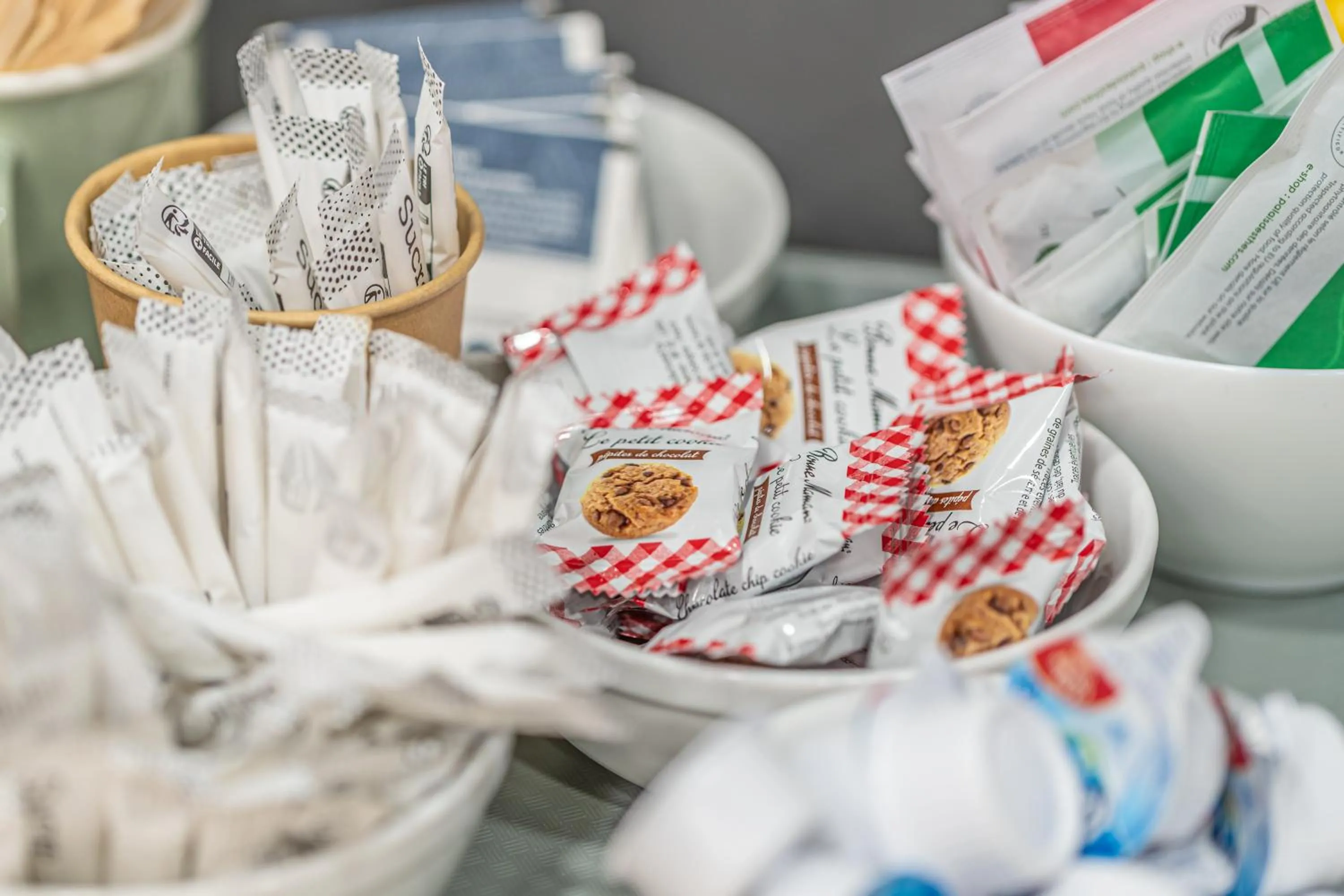 Food and drinks in Break & Home Campus Condorcet - La Maison des chercheurs Appart'Hôtel