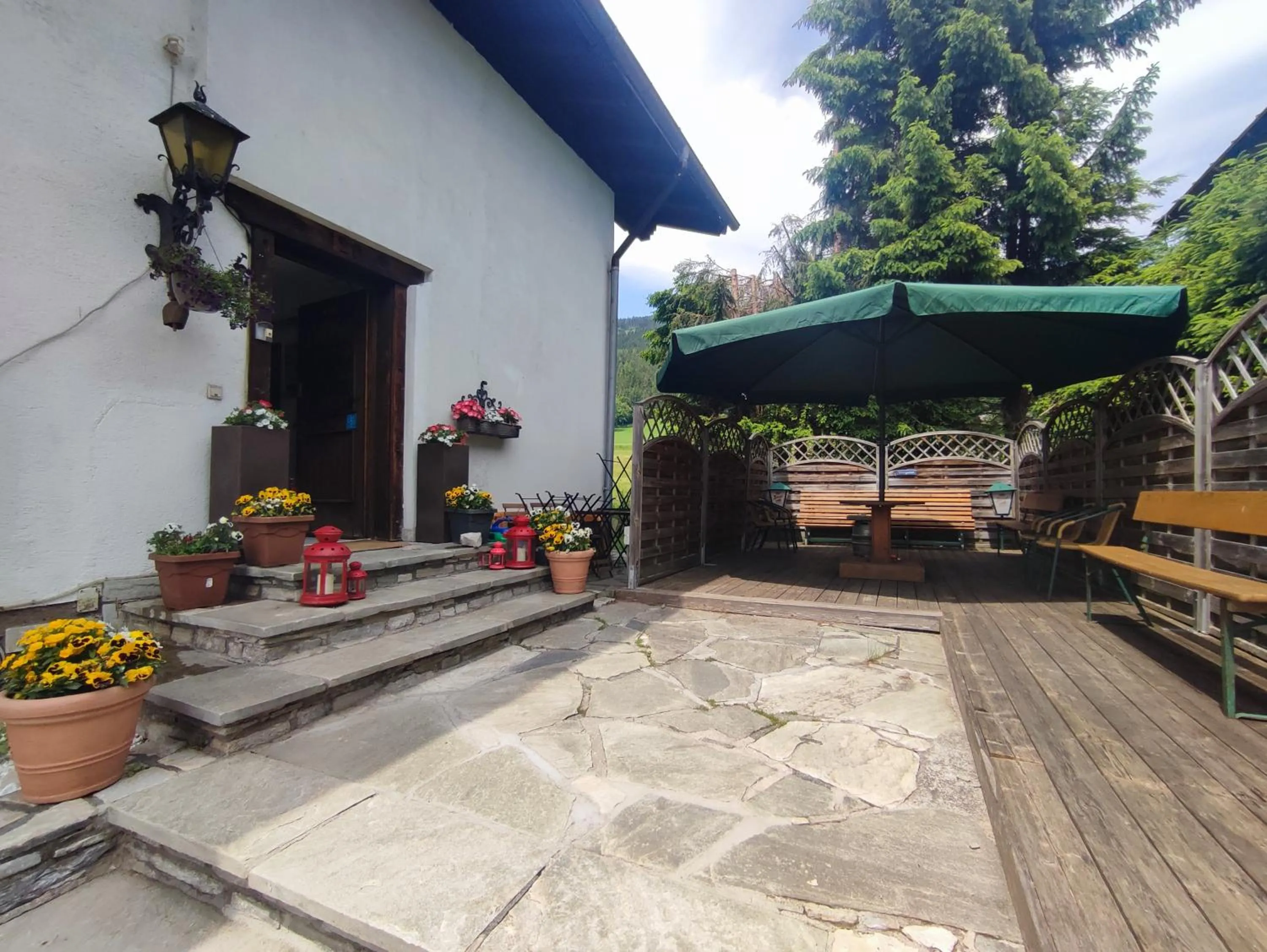 Facade/entrance in Haus Susanne