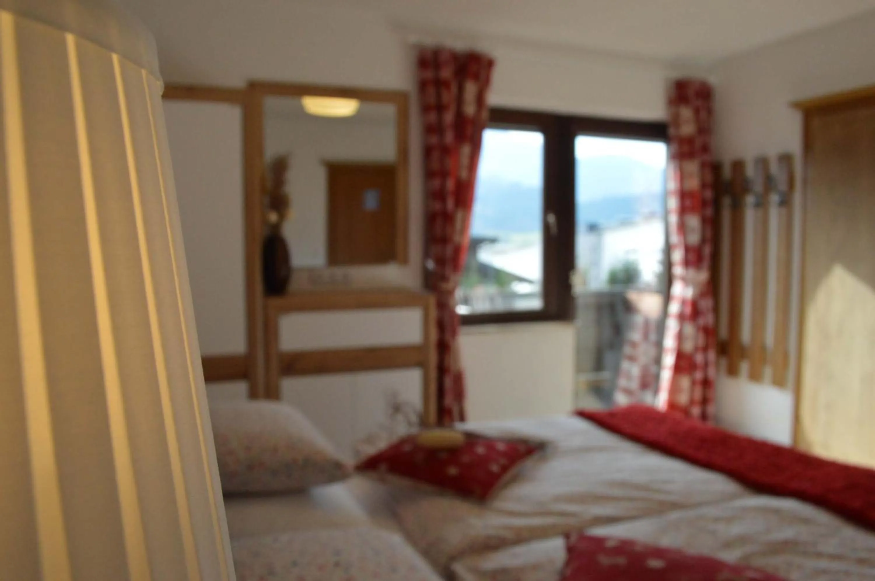 Photo of the whole room, Bed in Haus Susanne