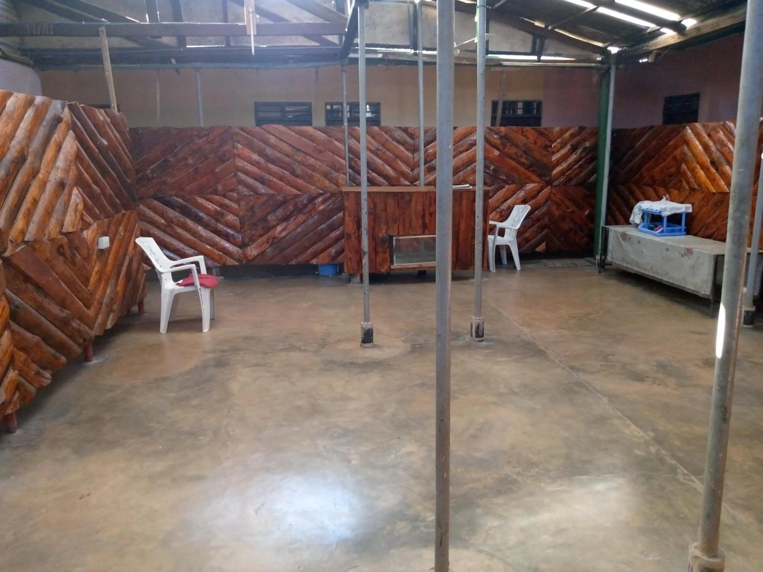 Kicec bar and guest house airport
