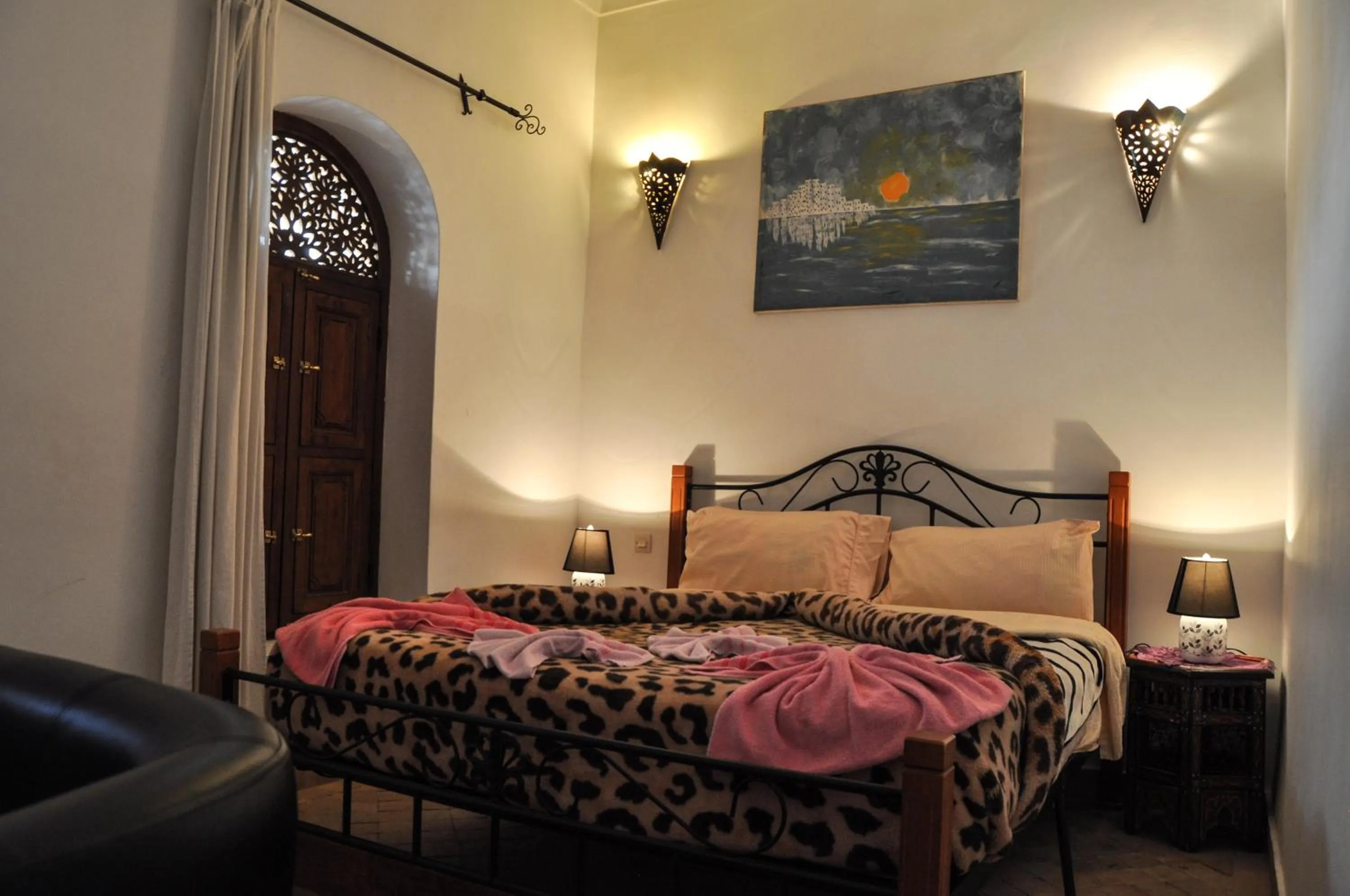 Bedroom, Bed in Riad Mandalay