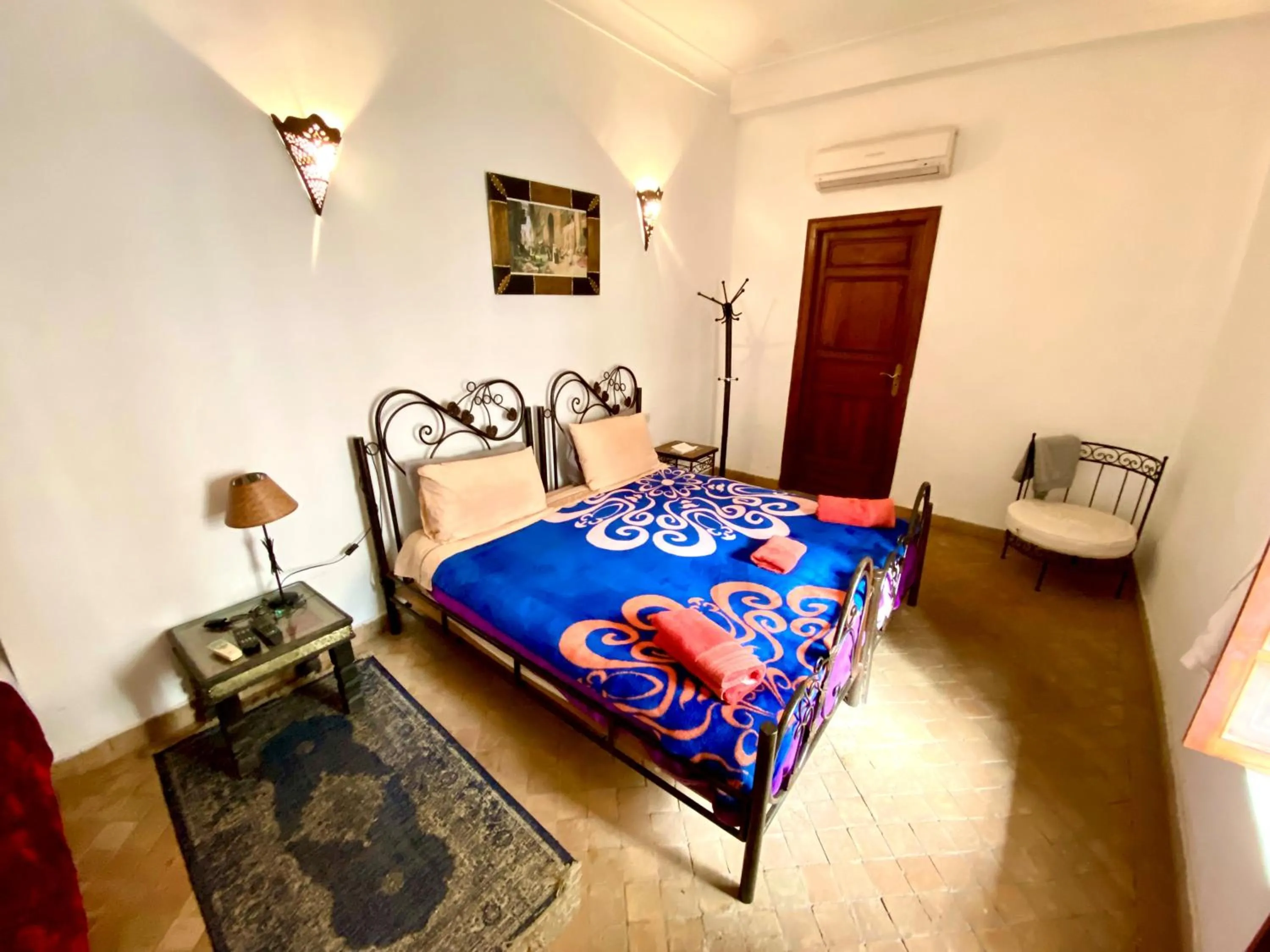 Bedroom, Bed in Riad Mandalay