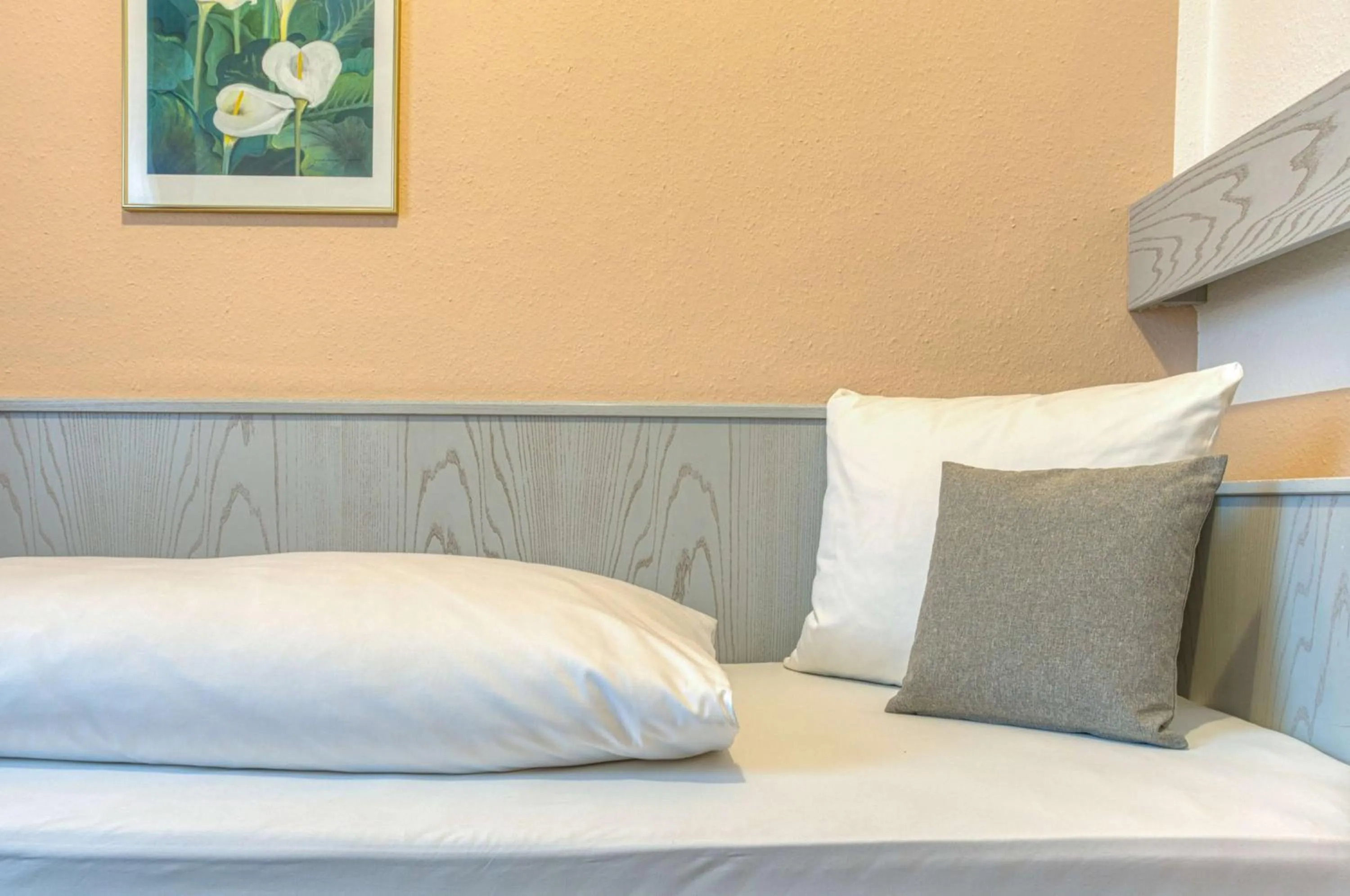 Photo of the whole room, Bed in Sautter Hotel Stuttgart City