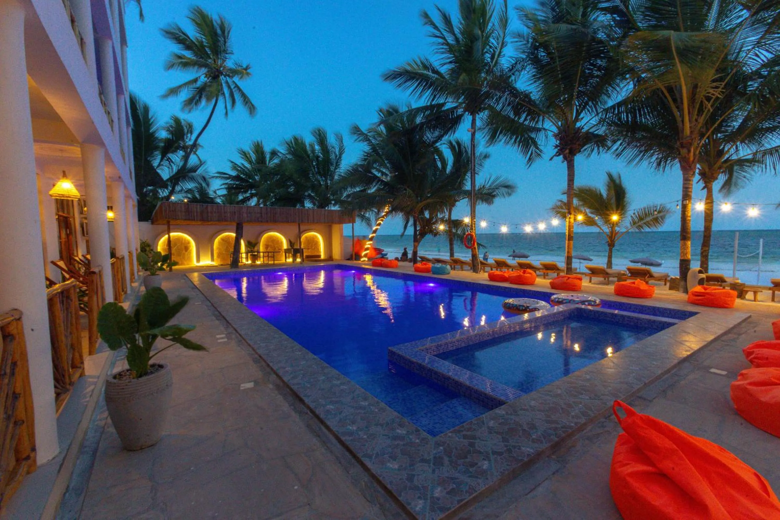 Night in Sky & Sand Zanzibar