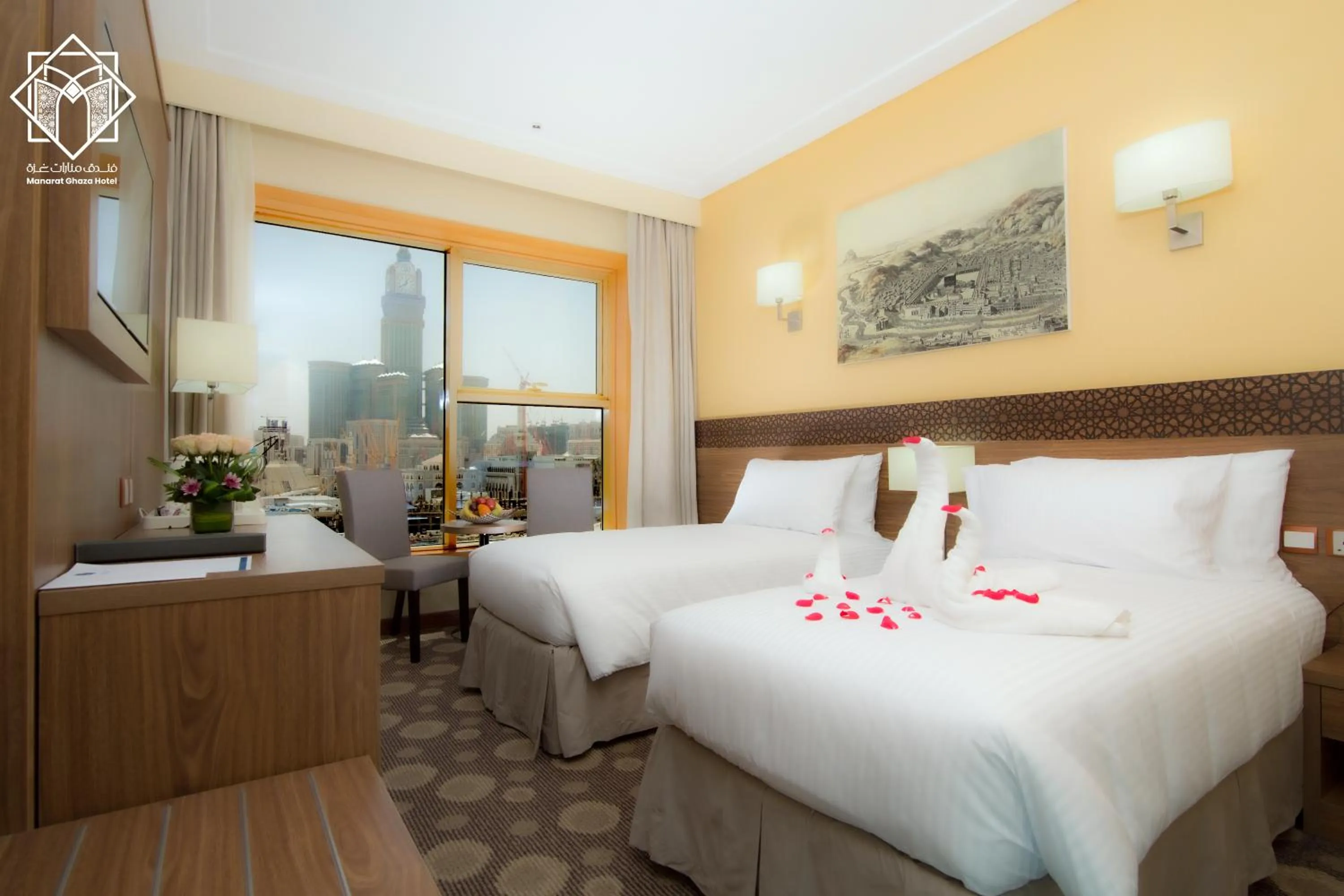 Bedroom, Bed in Manarat Gaza Hotel - Al Haram Tower