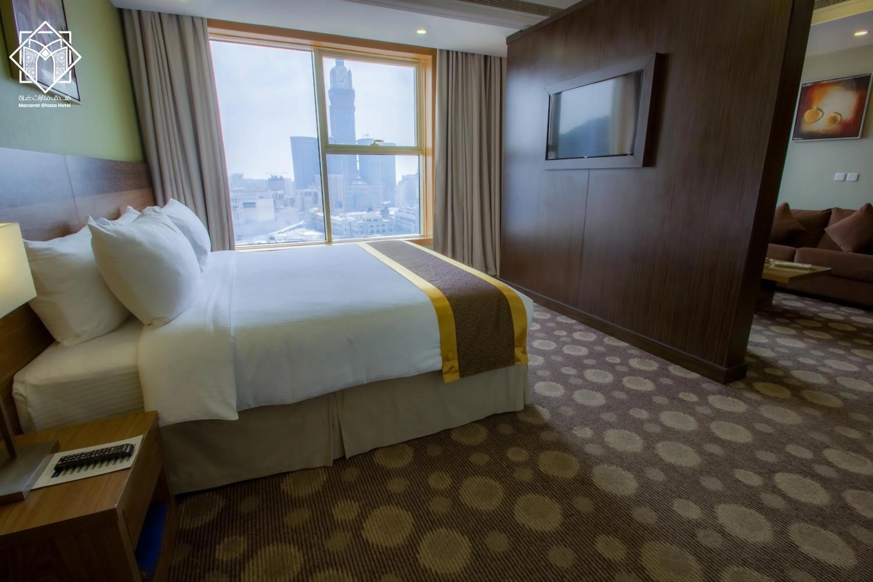 Bedroom, Bed in Manarat Gaza Hotel - Al Haram Tower
