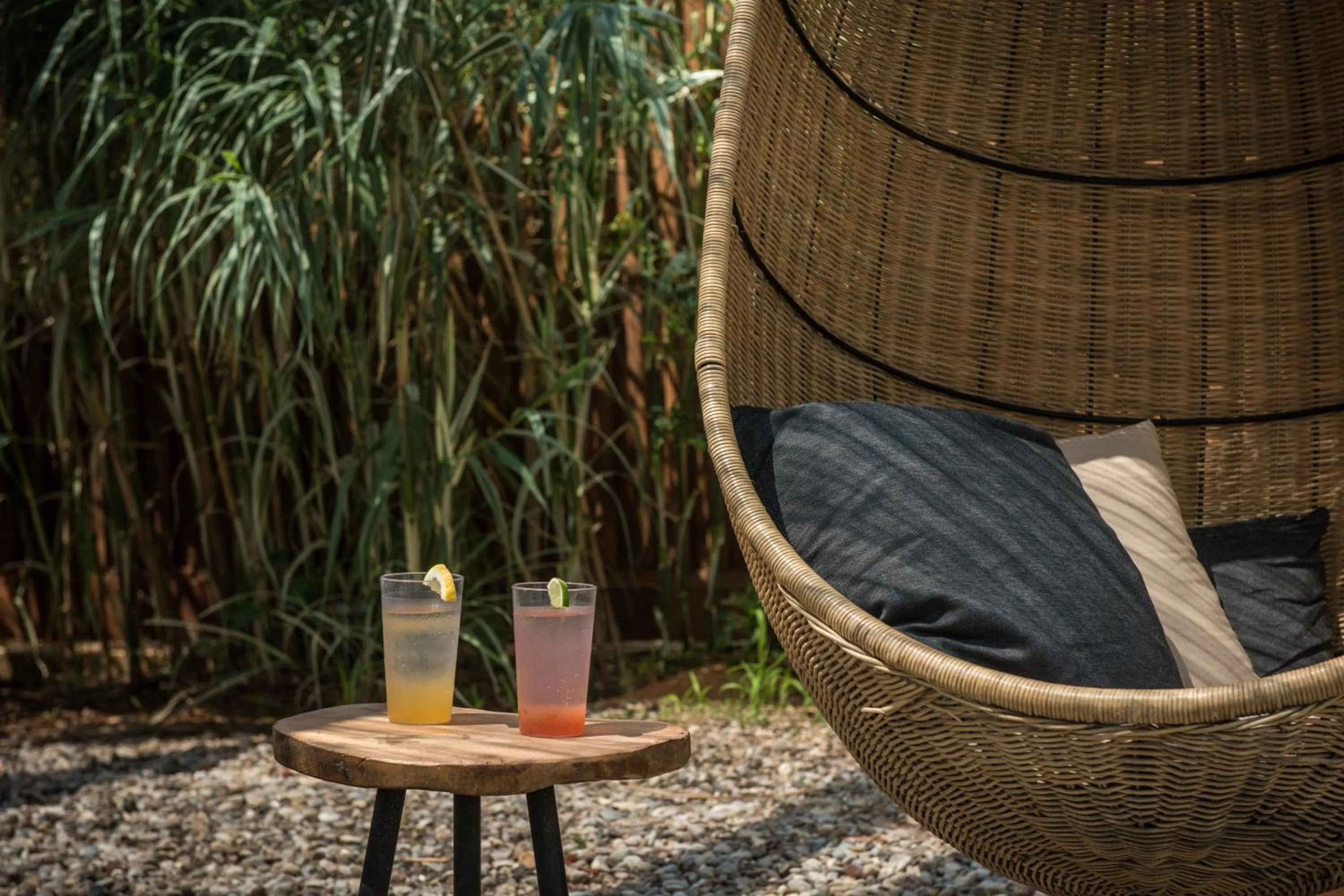 Seating area in Sensus Experience by Lavris