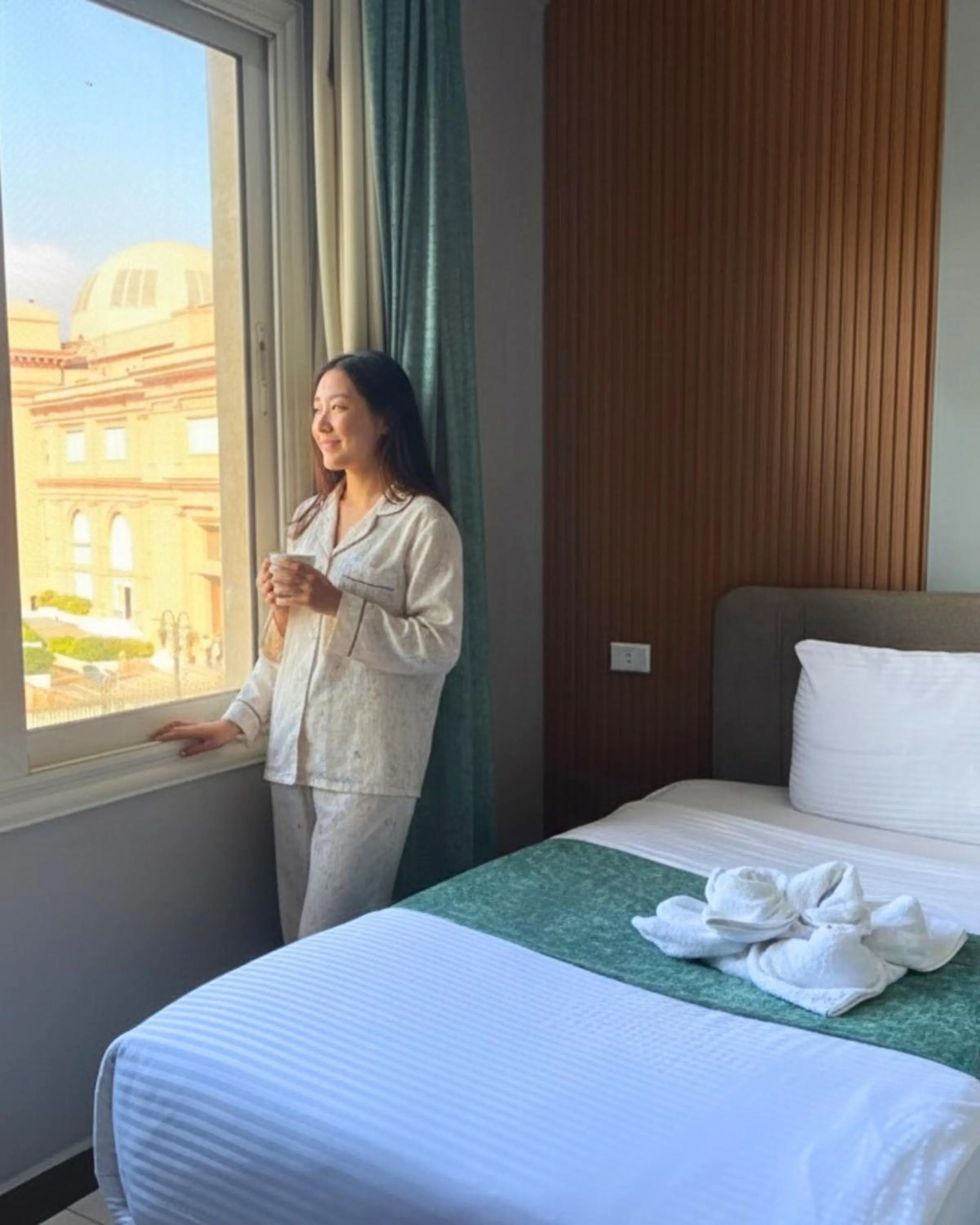 View (from property/room), Bed in Museum Plaza