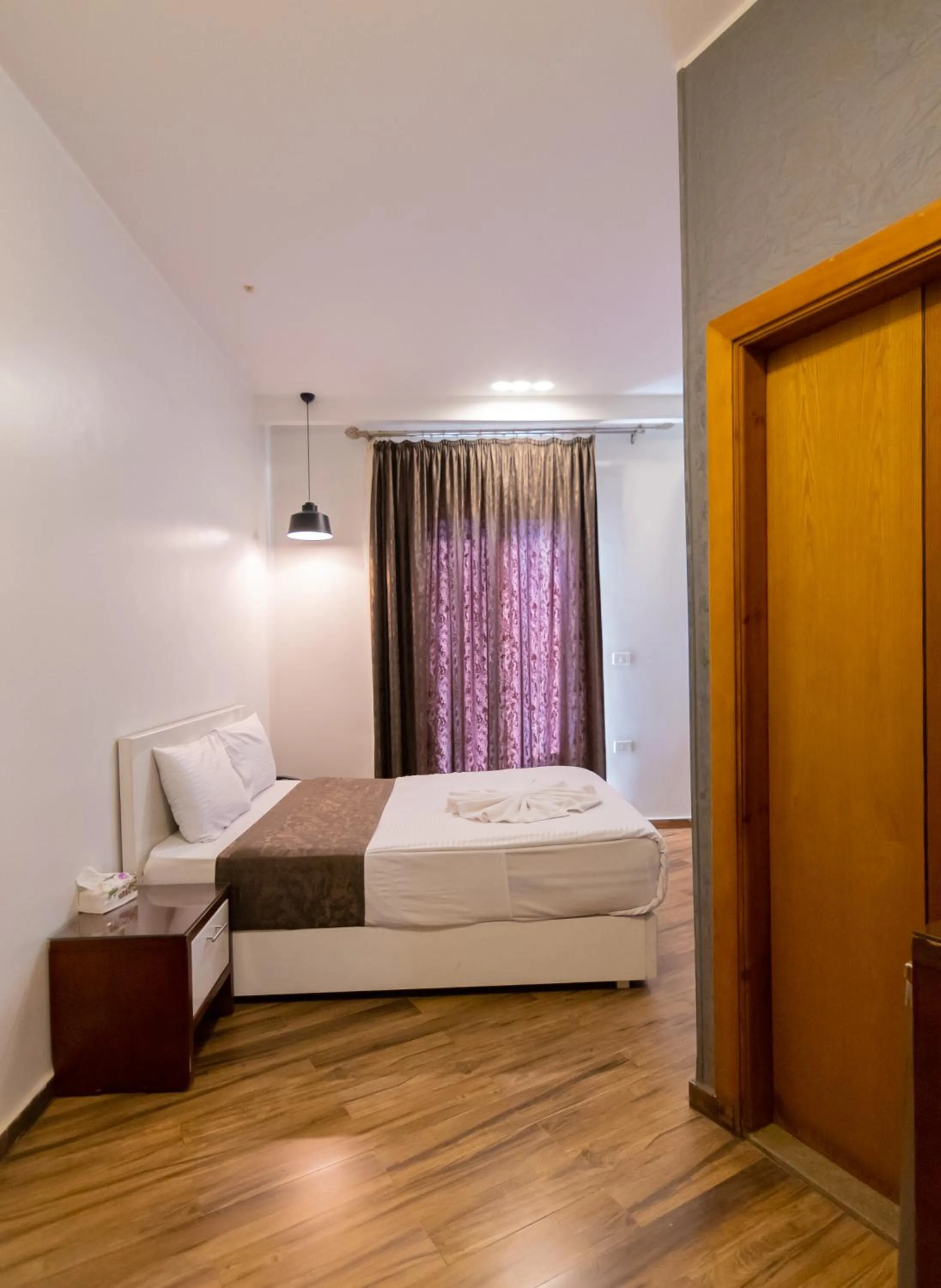 Bedroom, Bed in Museum Plaza