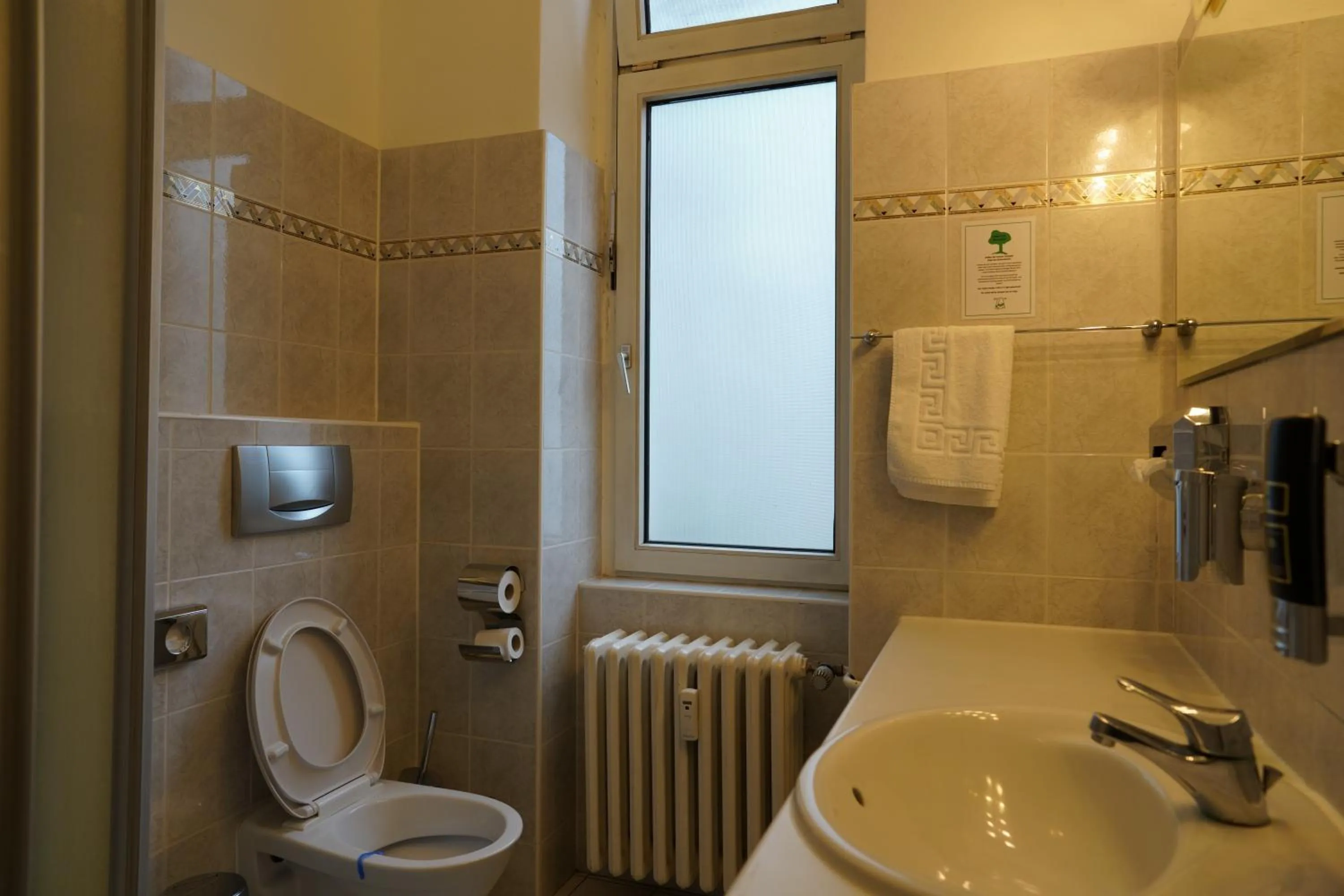 Bathroom in Hotel Xantener Eck