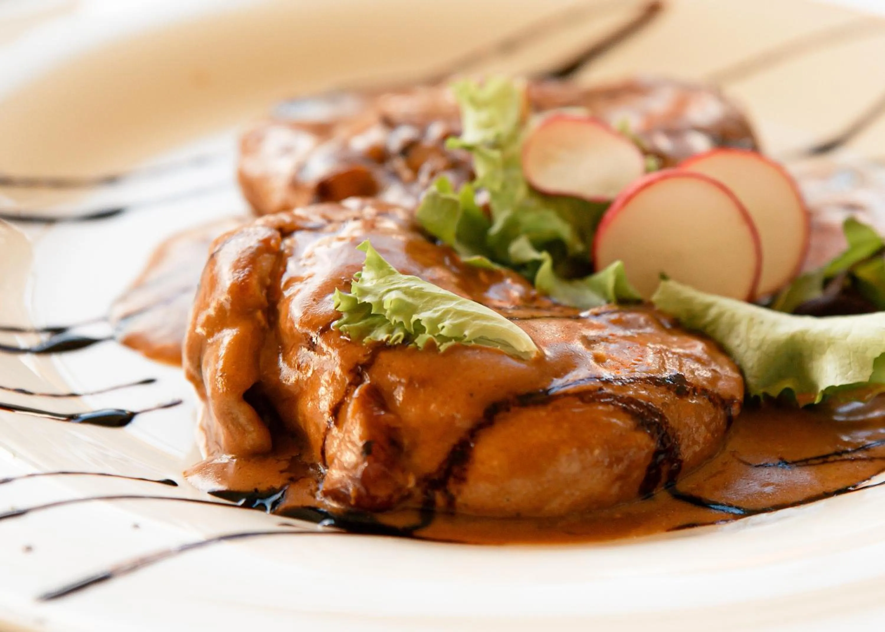 Restaurant/places to eat in Wind Hotel