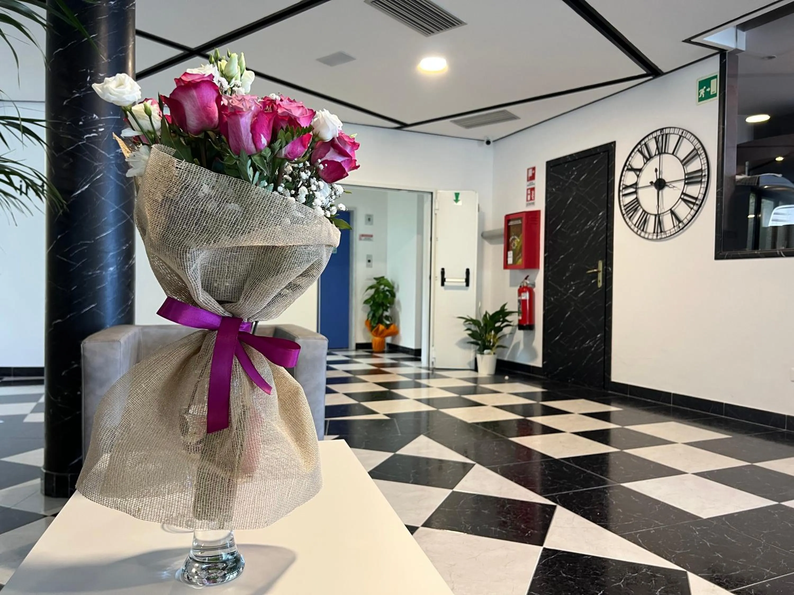 Lobby or reception in Wind Hotel