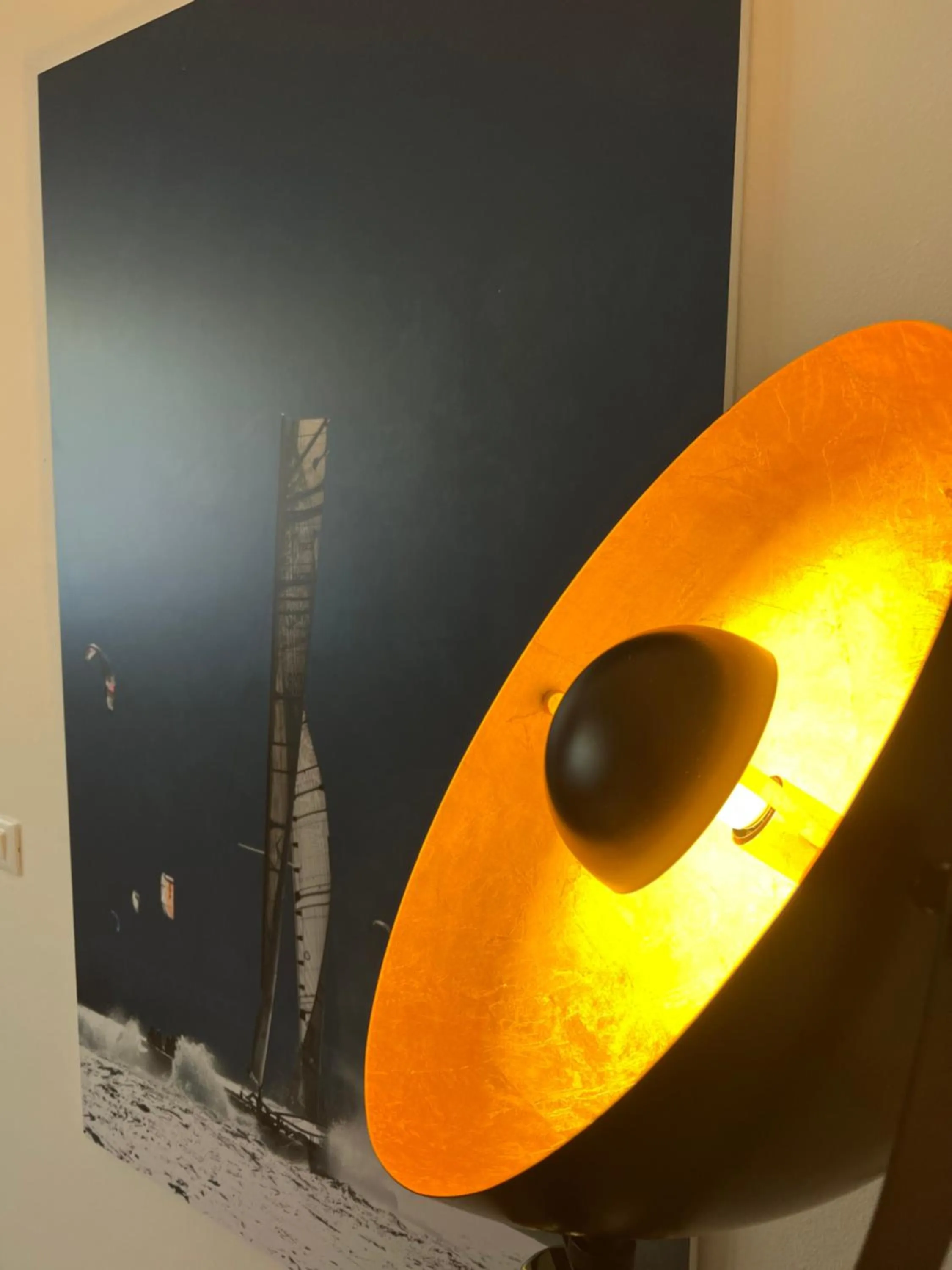 Bedroom in Wind Hotel