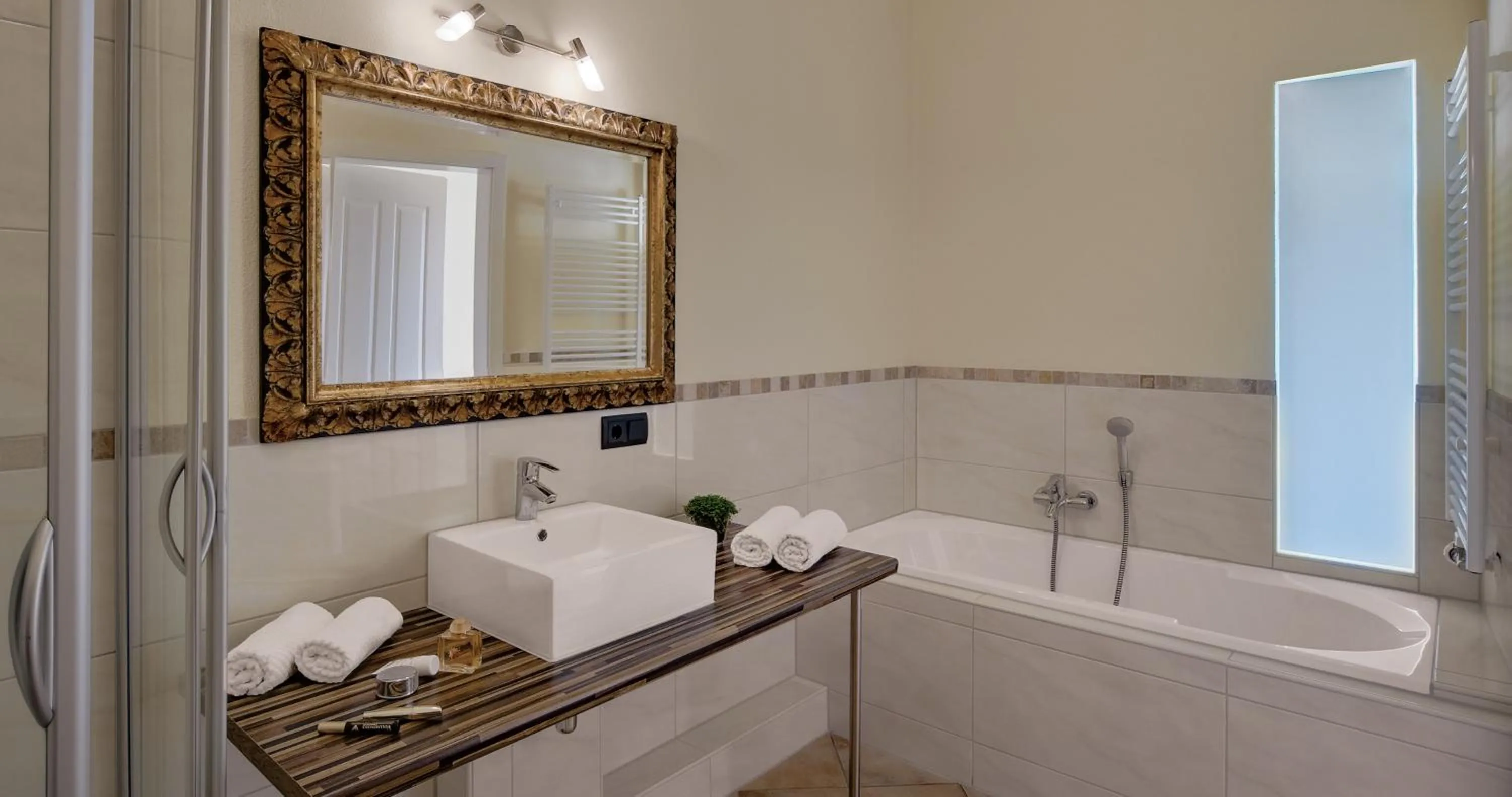 Bathroom in Hotel Villa Medici