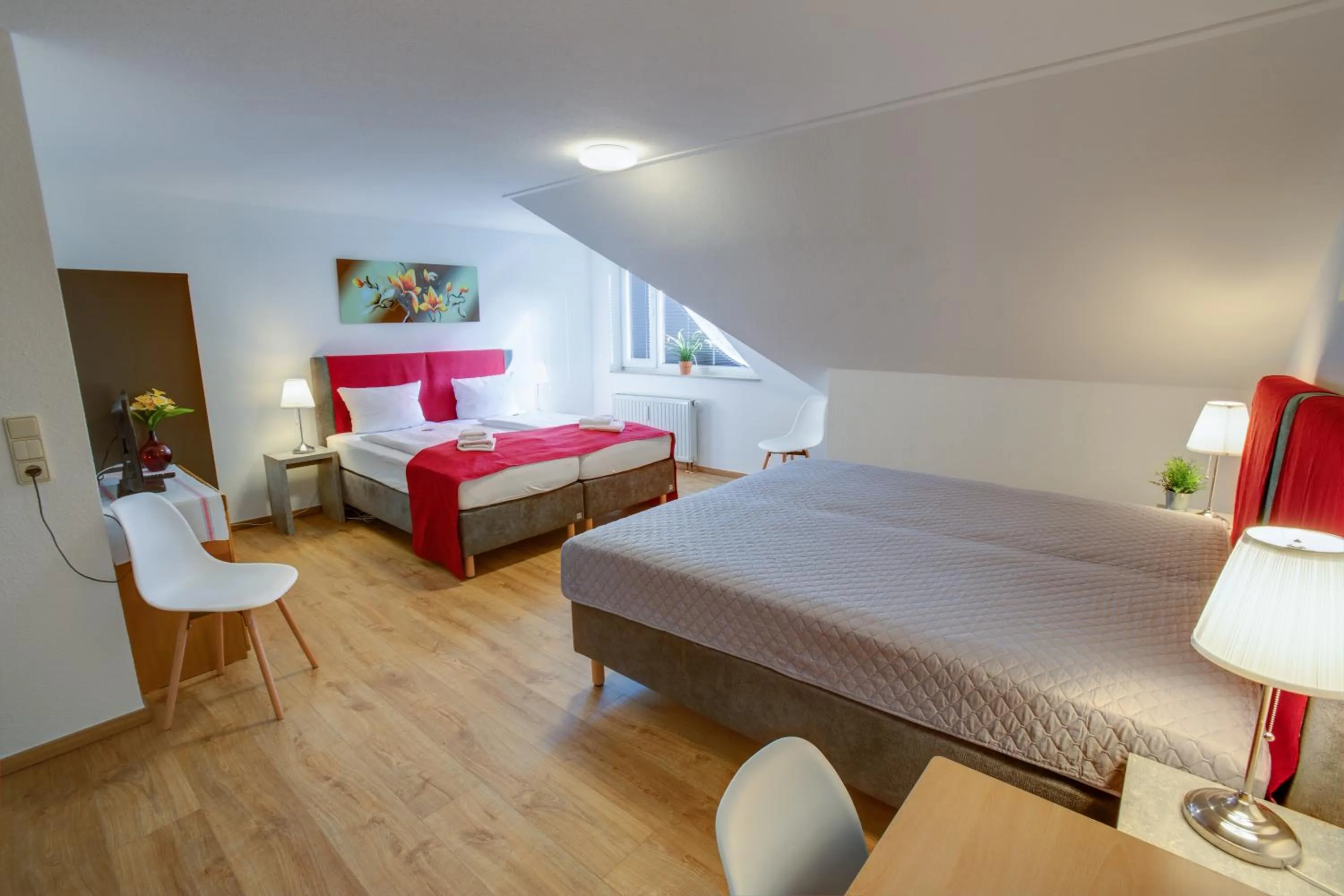 Bed in Hotel Leo Mühlhausen