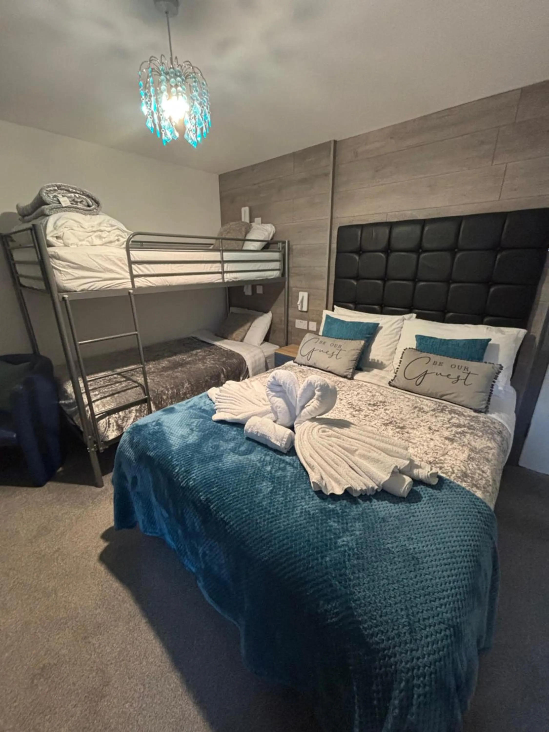 Bed in Kings Boutique Hotel