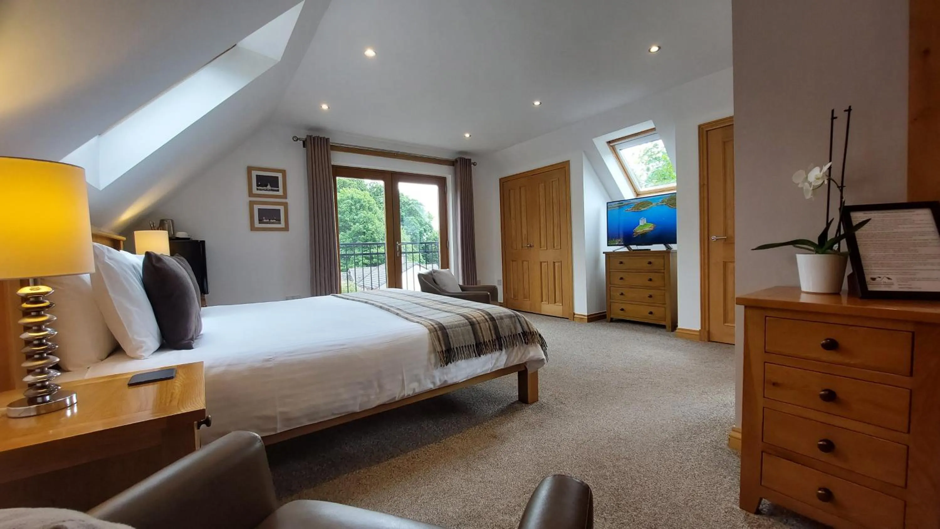 Bed in Orchard House Bed and Breakfast