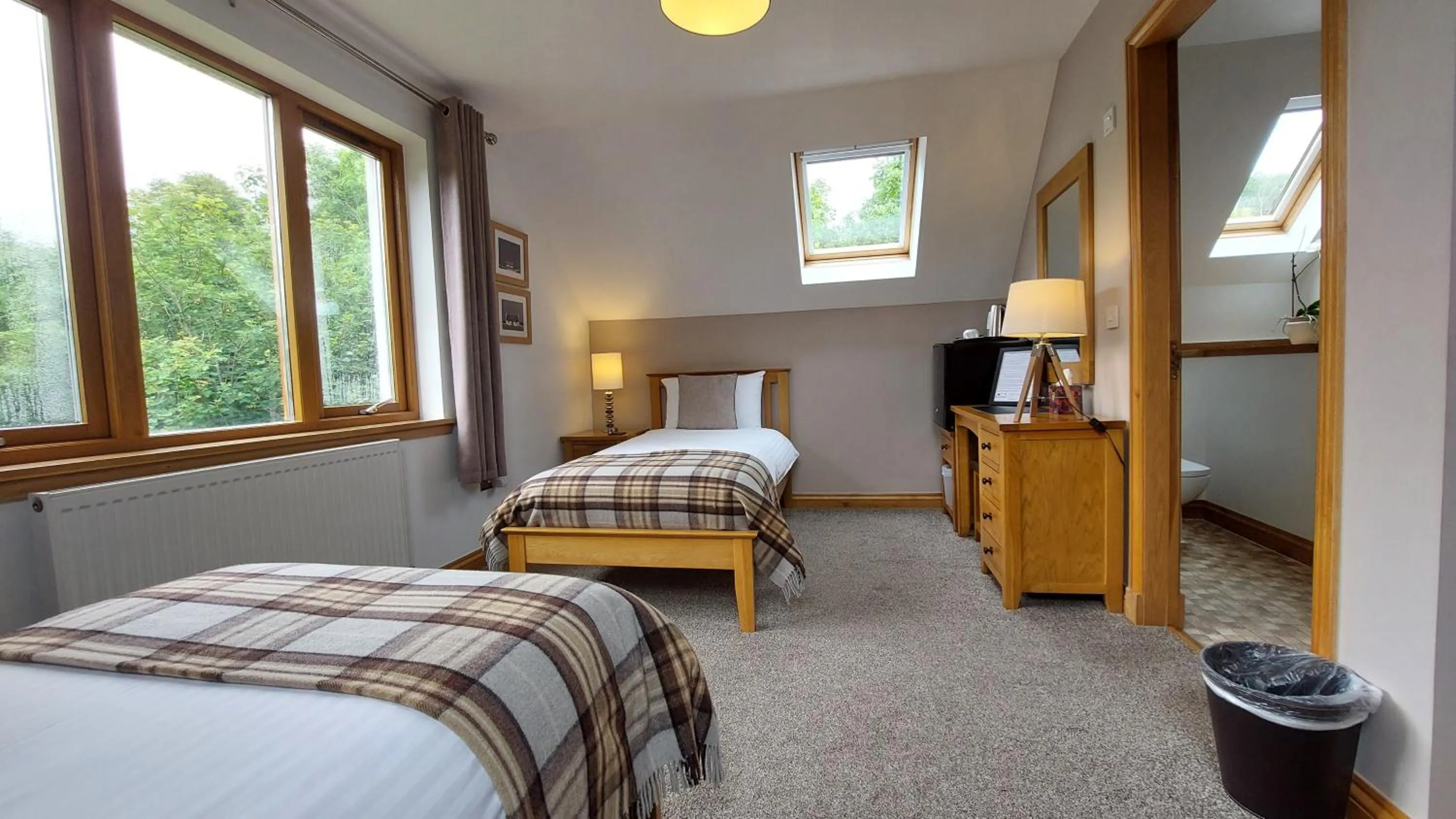 Bed in Orchard House Bed and Breakfast