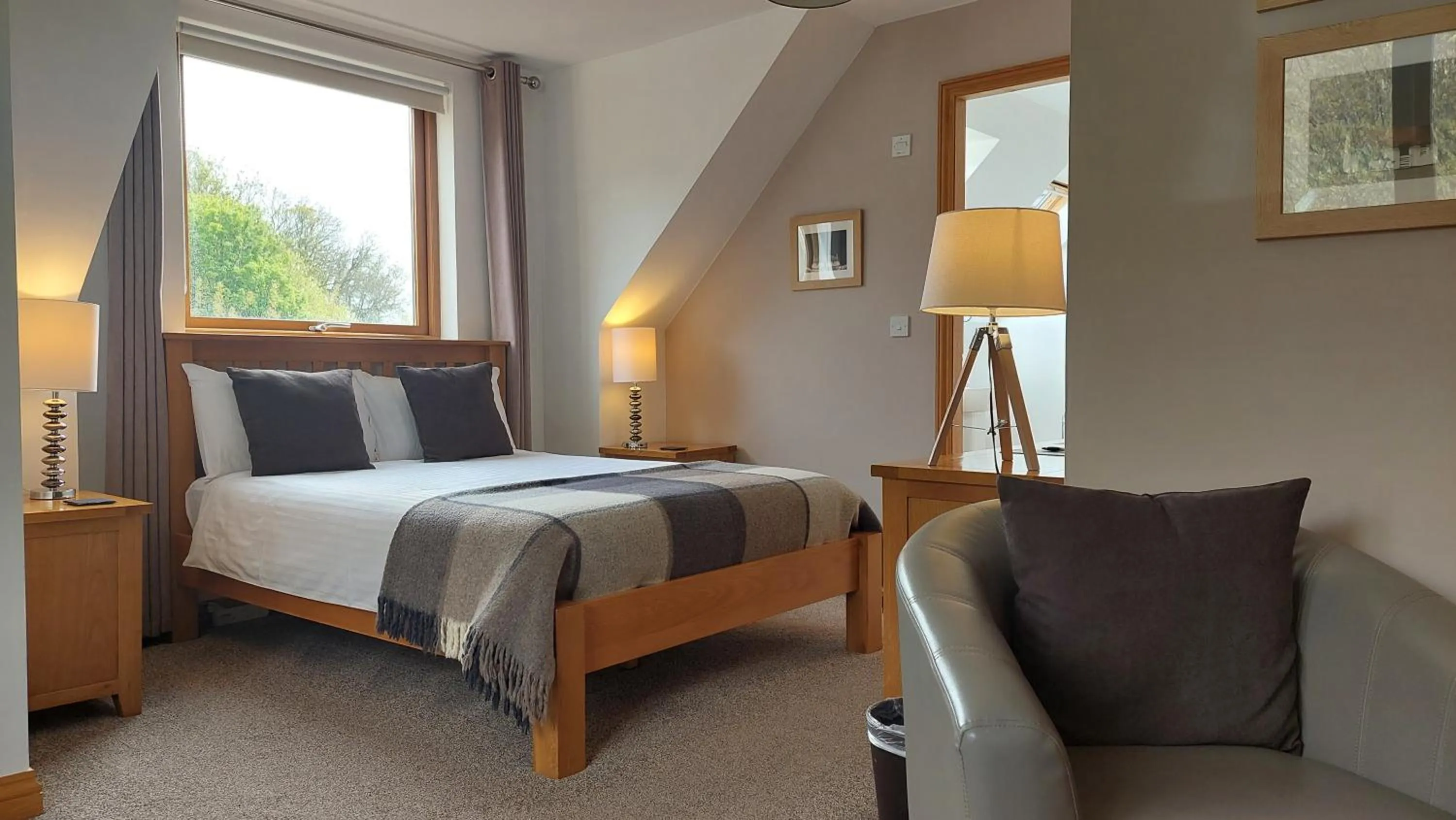 Bed in Orchard House Bed and Breakfast