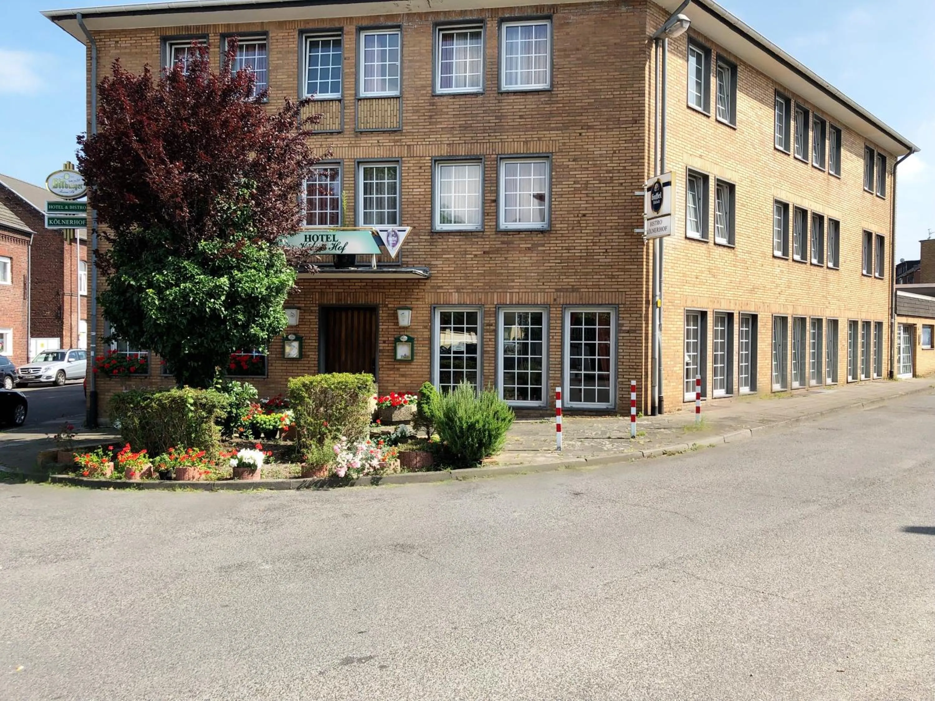 Facade/entrance in Hotel Kölner Hof