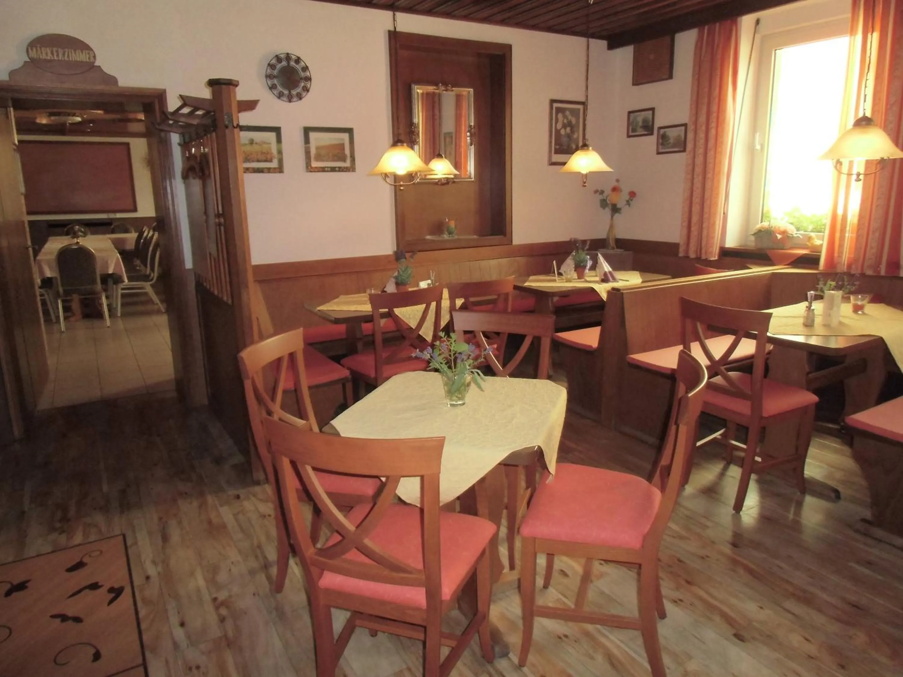 Restaurant/places to eat in Hotel-Gasthof Zum Freigericht