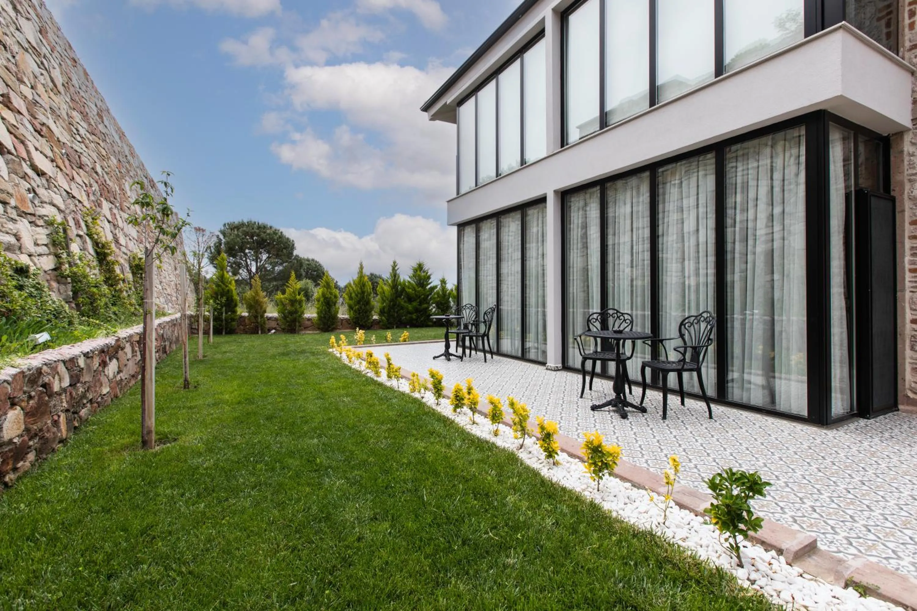 Garden in Marlo Ayvalık 12 Plus Adult Only