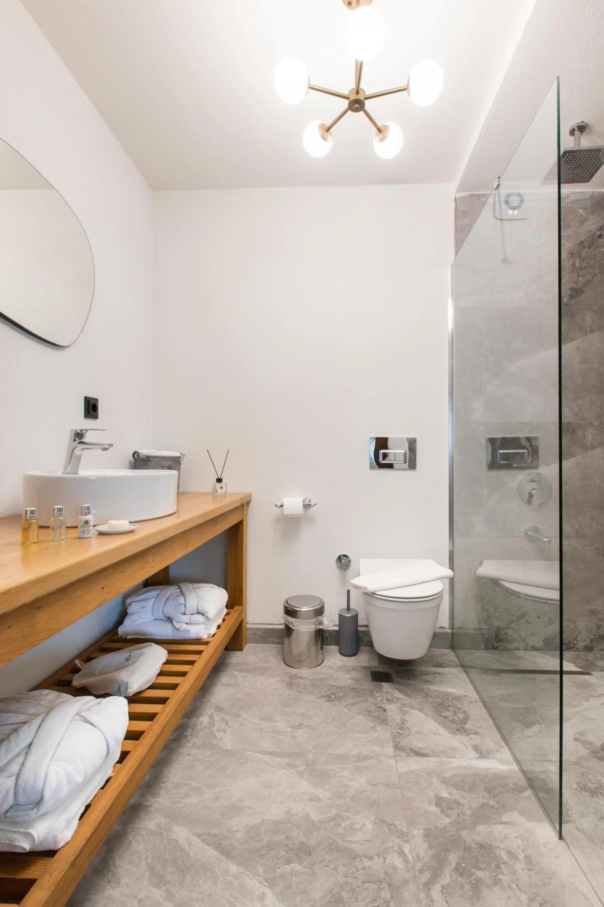 Shower in Marlo Ayvalık 12 Plus Adult Only