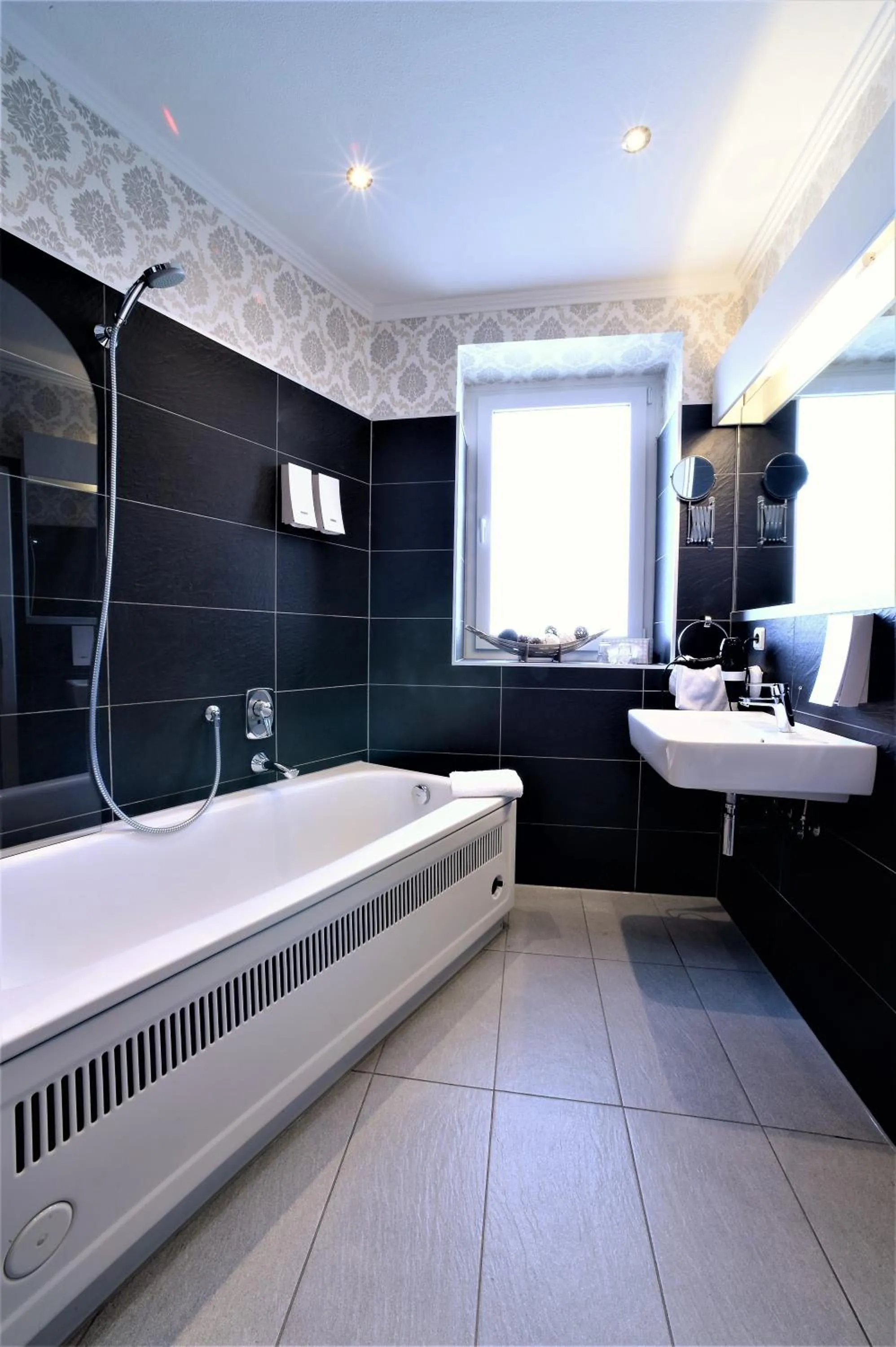 Bathroom in Ascot Hotel