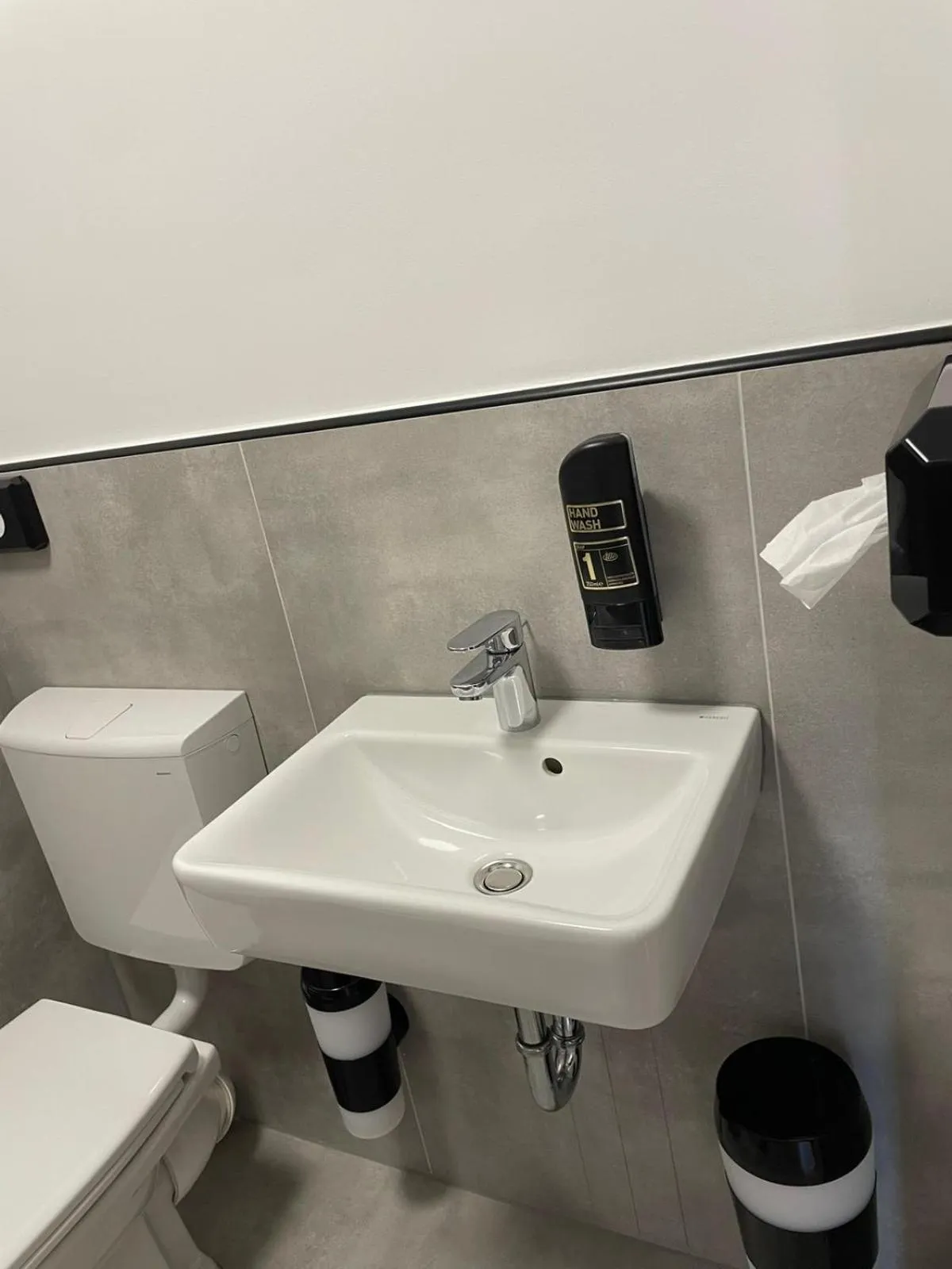 Toilet in Haven Hotel - Wuppertal