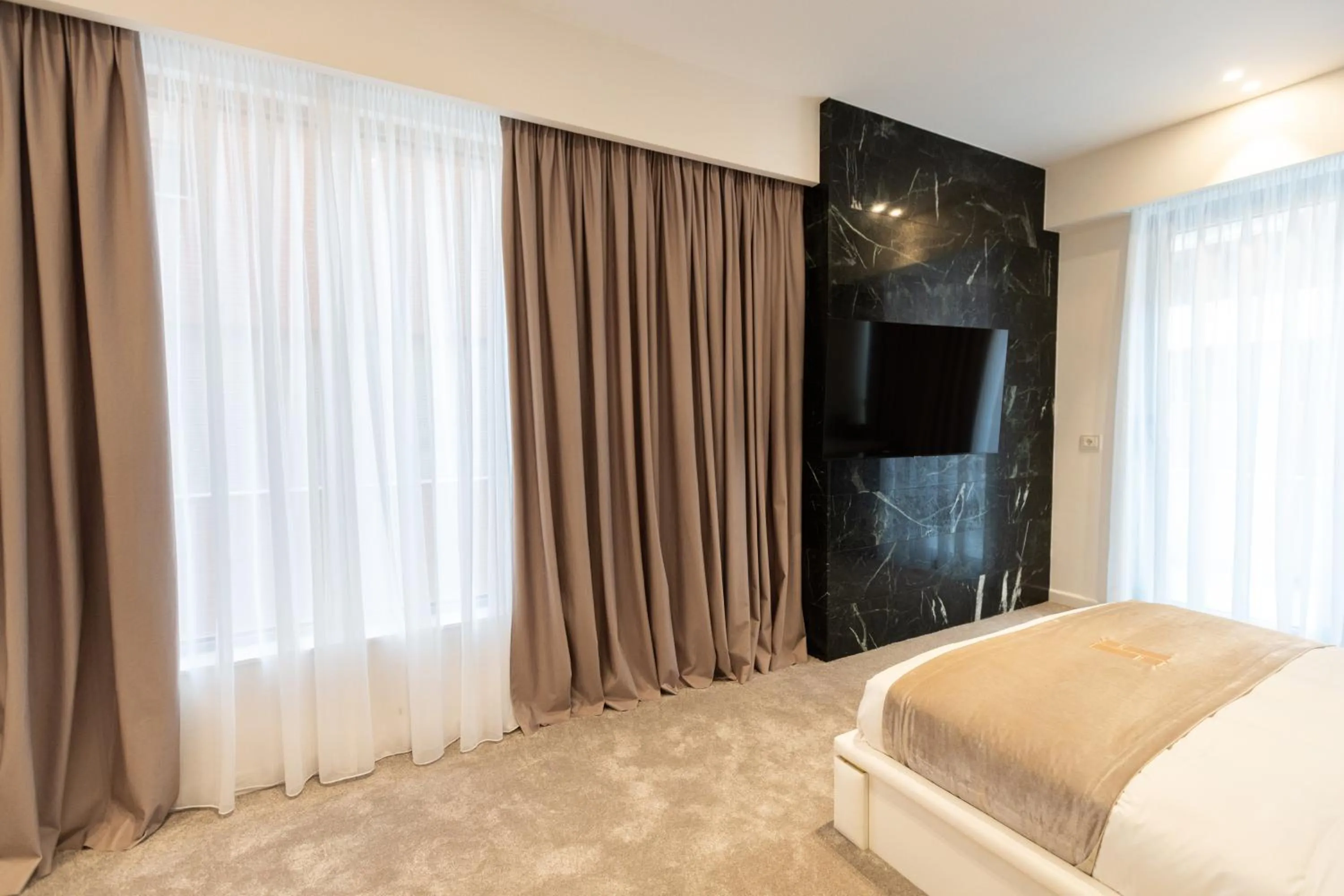 Bed in Habitat Hotel Tirana