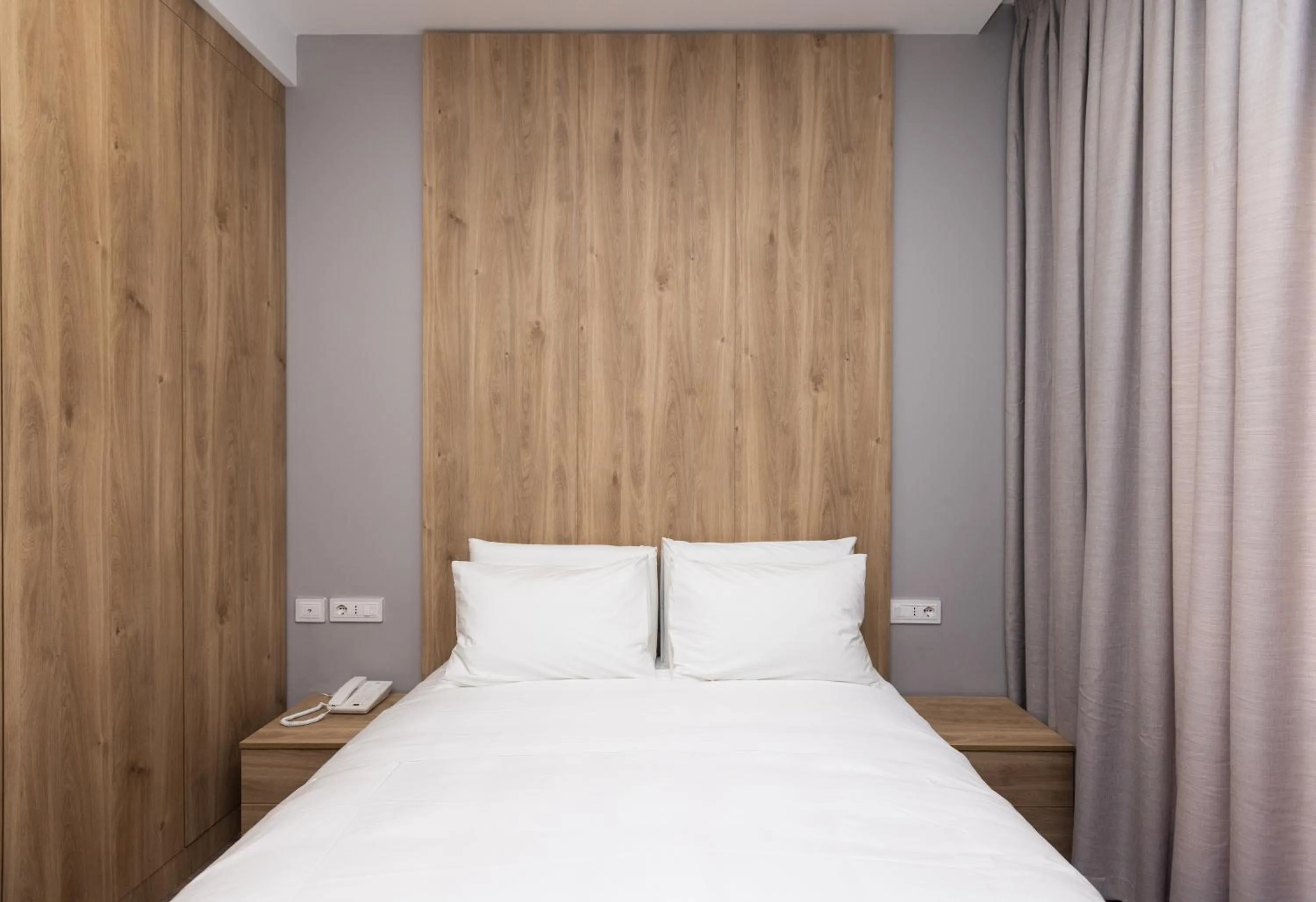 Bed in Habitat Hotel Tirana