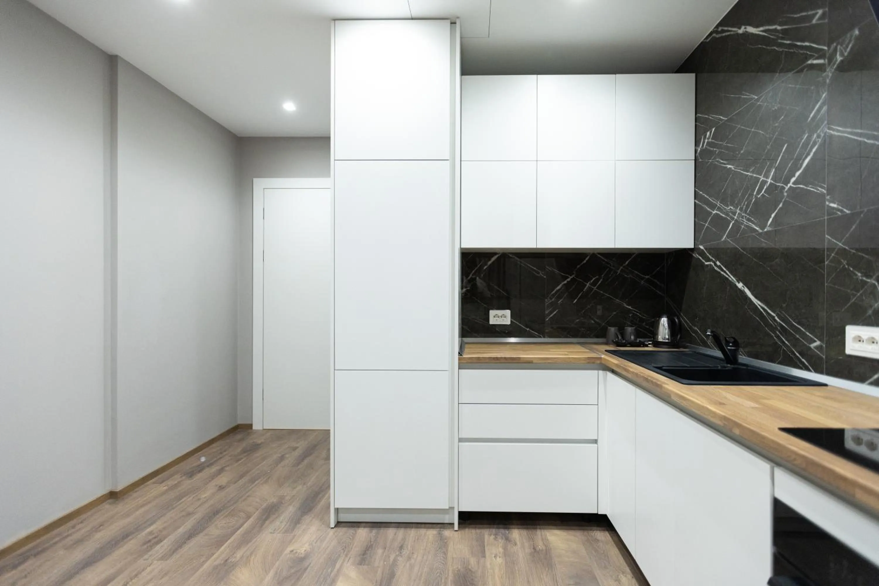 Kitchen or kitchenette in Habitat Hotel Tirana