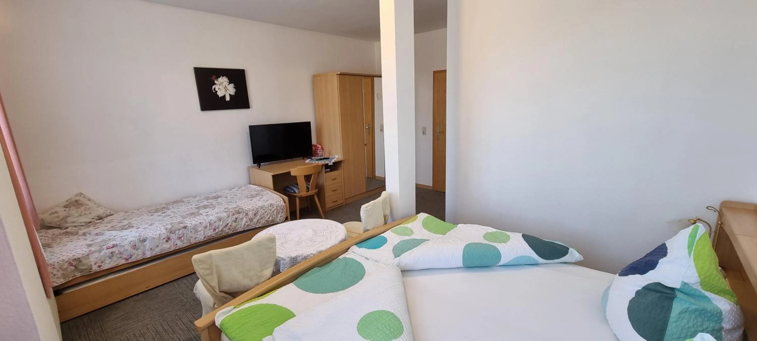 Photo of the whole room, Bed in Gasthof Landhaus Adorf