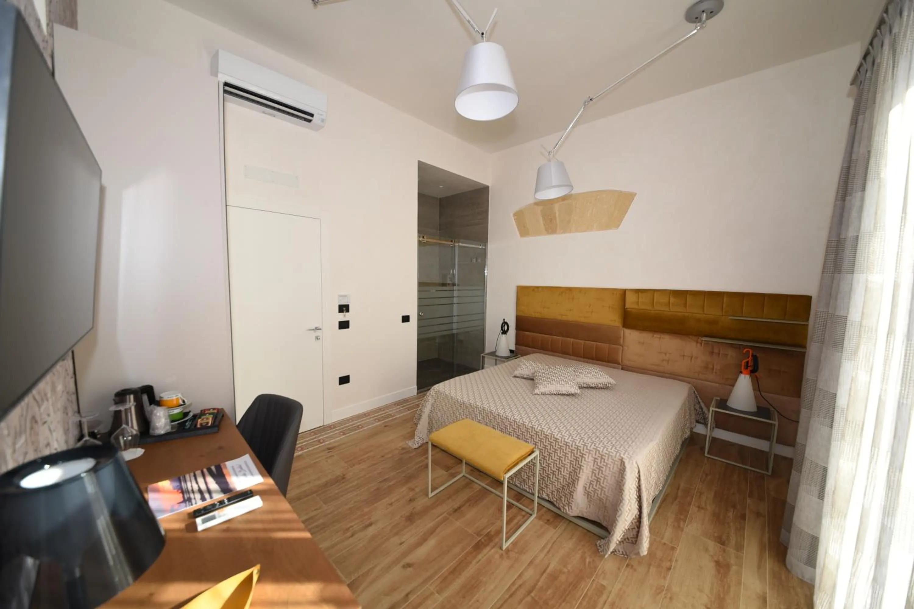 TV and multimedia, Bed in MY HOUSE LUXURY HOME