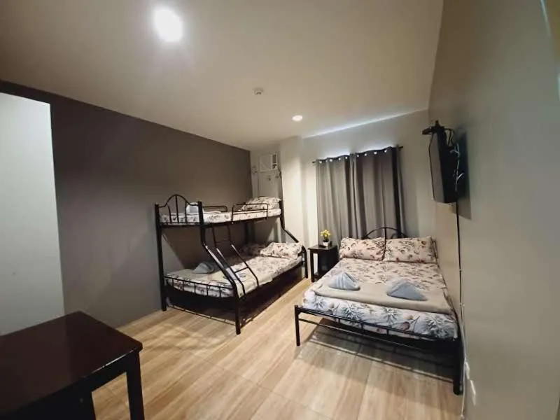 Bedroom, Bed in 2020 Travelers Inn